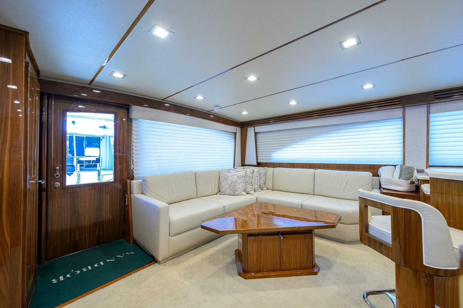 2021 Viking 72 Convertible "SANDBOB II" - photo 3