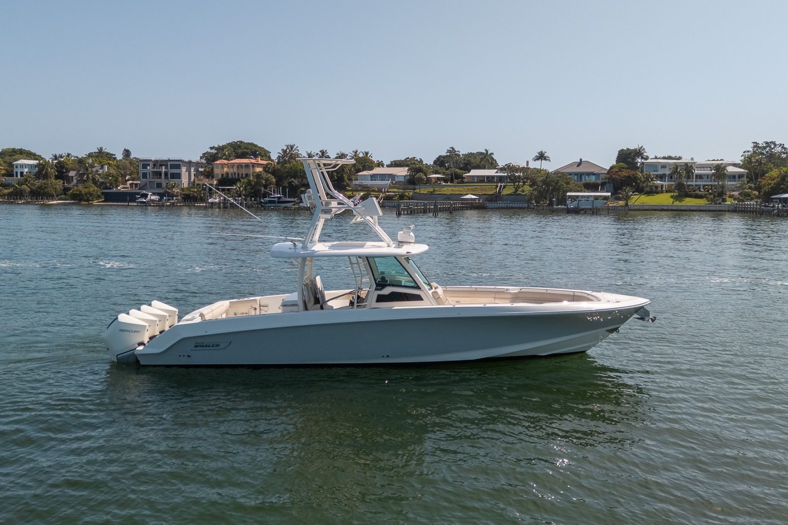 2021 Boston Whaler 380 Outrage "Worth the Tiempo" - photo 2
