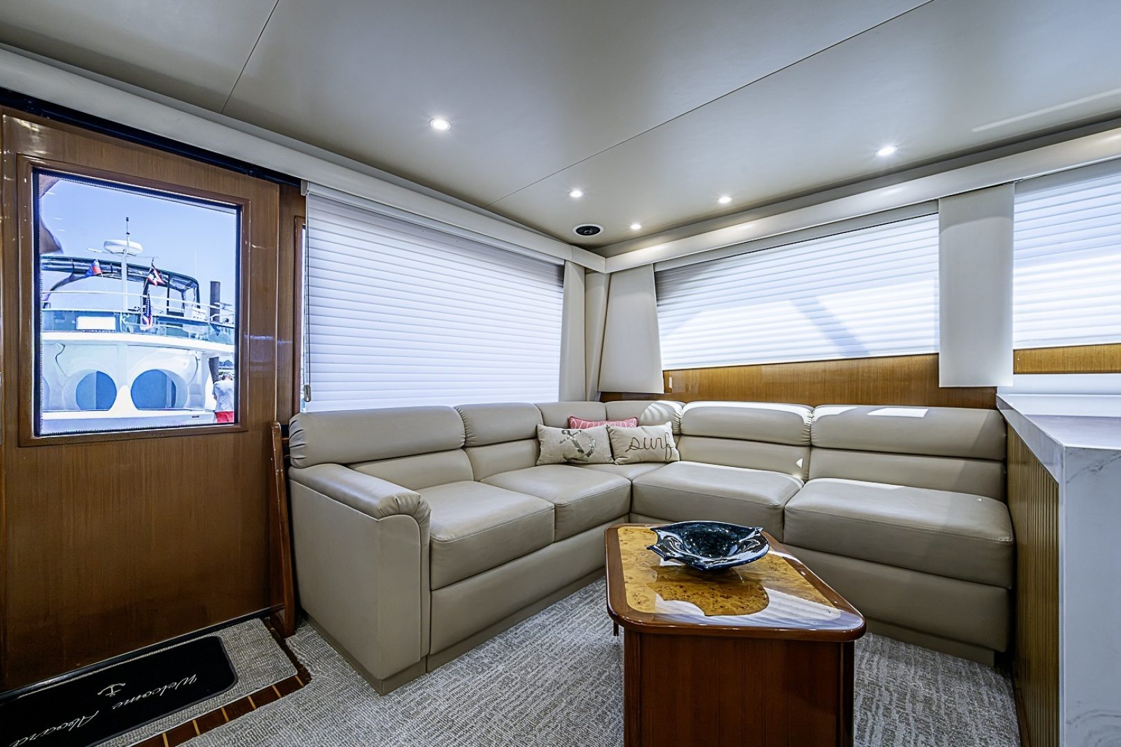 2002 Viking 52 Convertible "Catchin Time" - photo 2