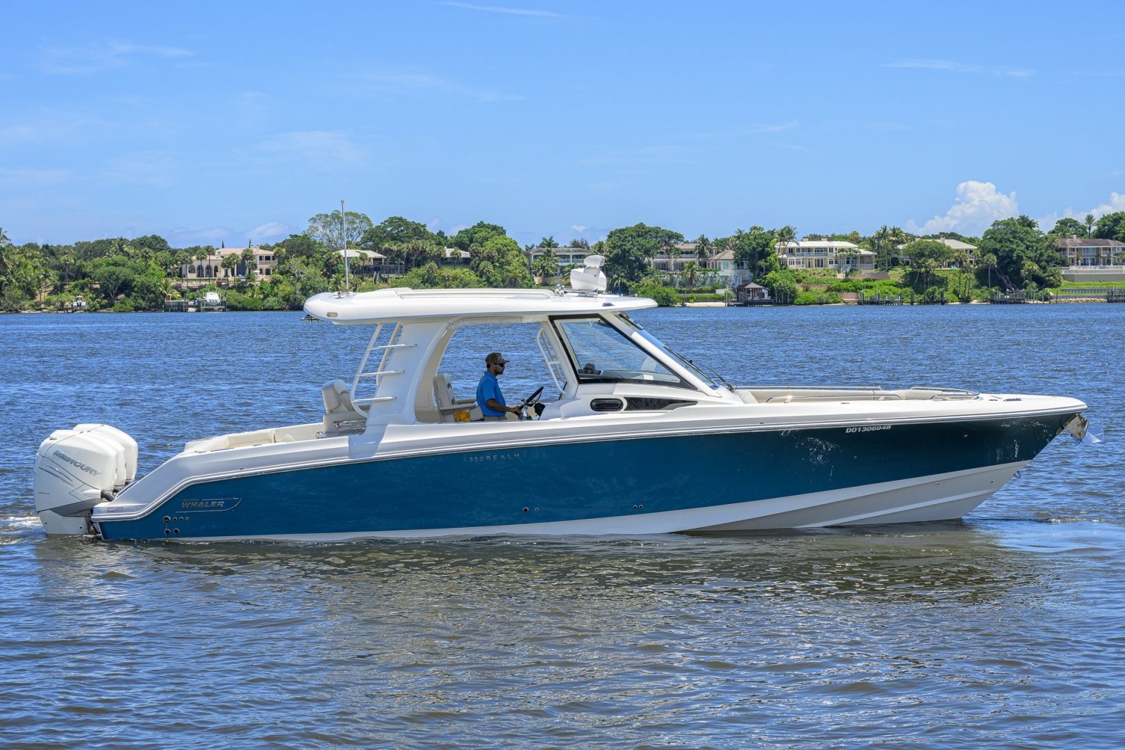 2020 Boston Whaler 350 Realm "DERRYN" - photo 1