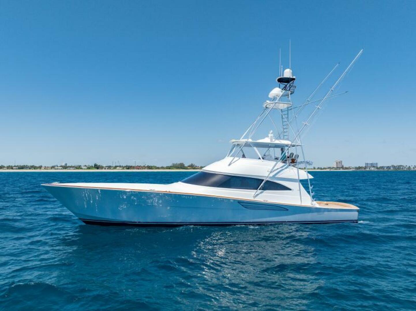 2027 Viking 74 Convertible "2027 Viking 74C" - photo 1
