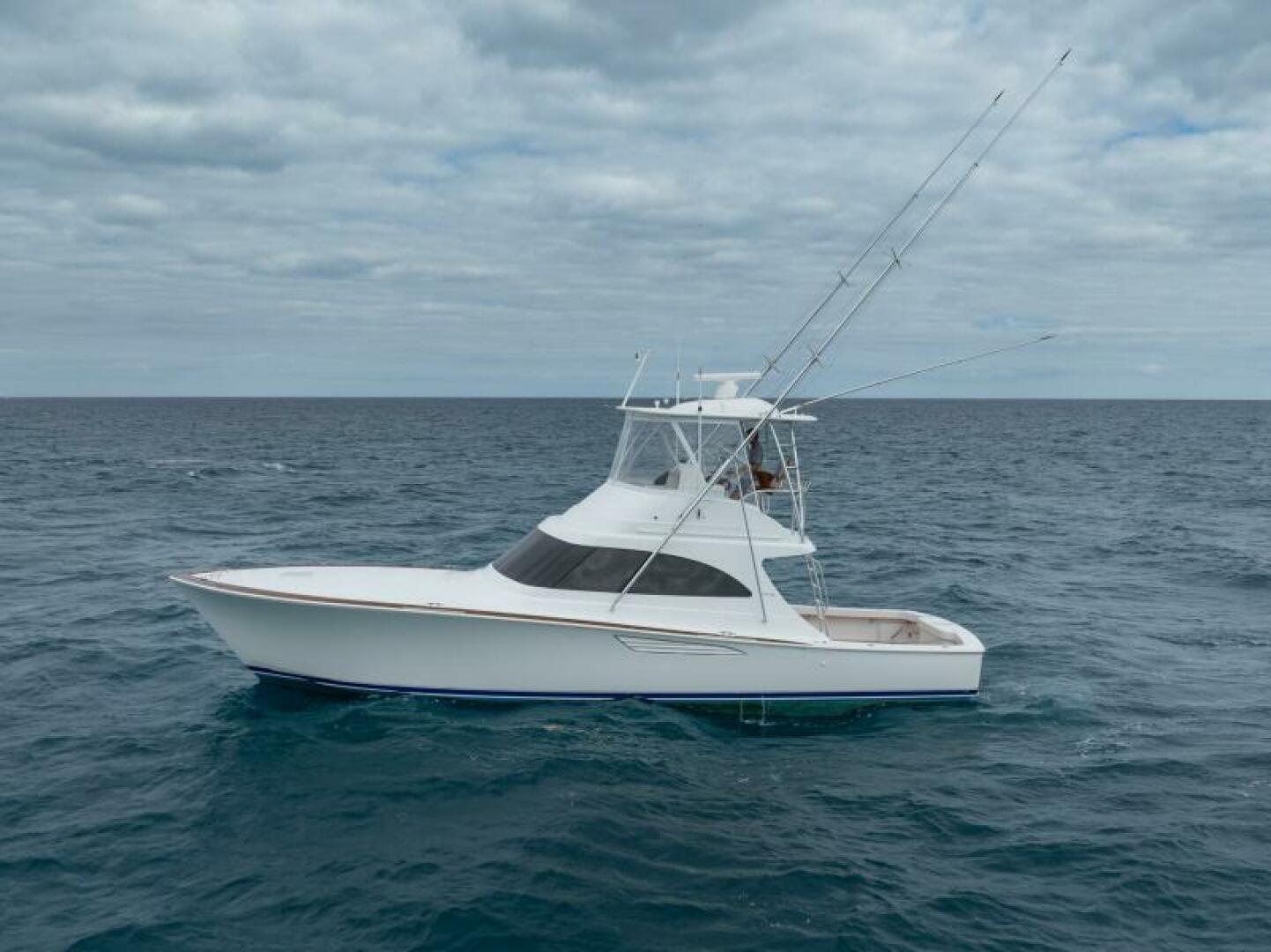 2027 Viking 46 Billfish "2027 Viking 46 BF" - photo 2