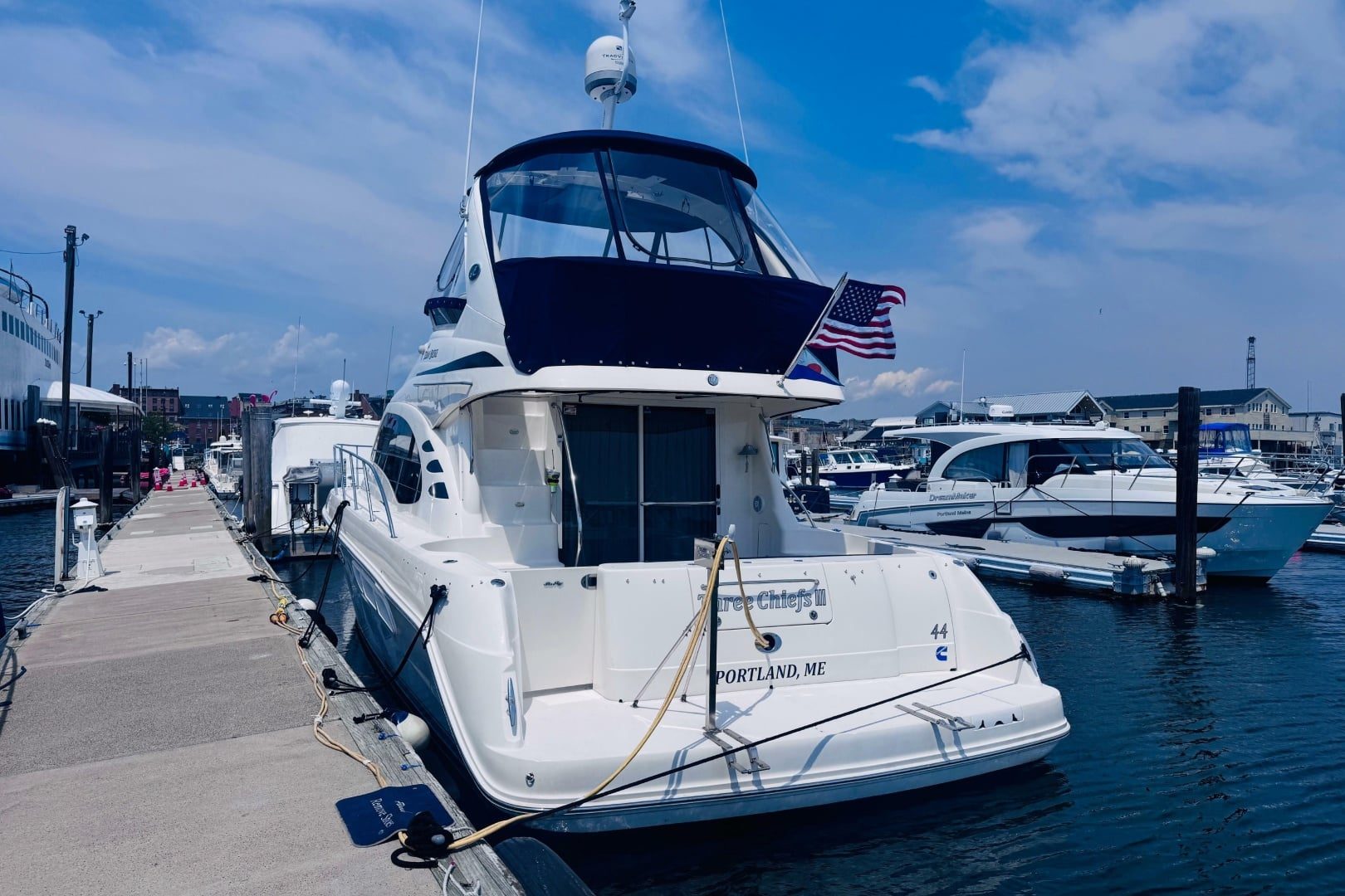 2006 Sea Ray 44 Sedan Bridge "Three Chiefs III" - photo 2