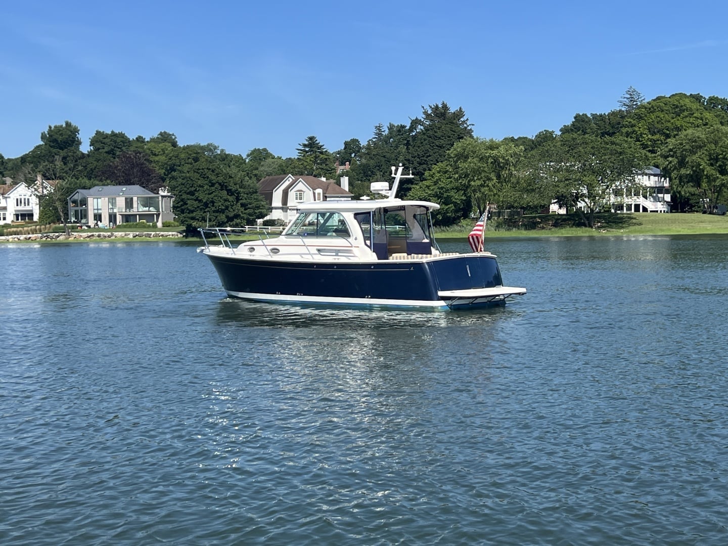 2013 Back Cove Express - photo 2