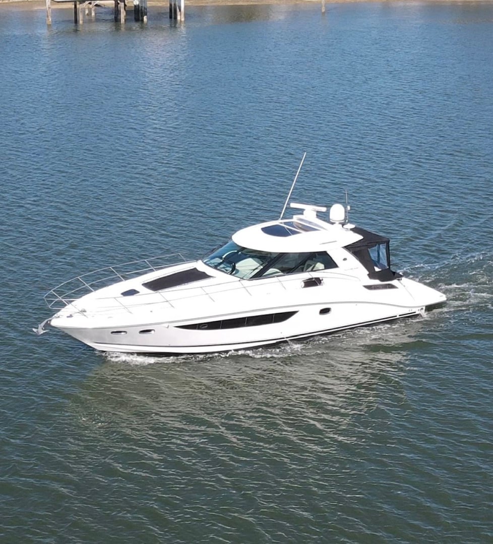 2014 Sea Ray 450 Sundancer "HARD TO FATHOM" - photo 1