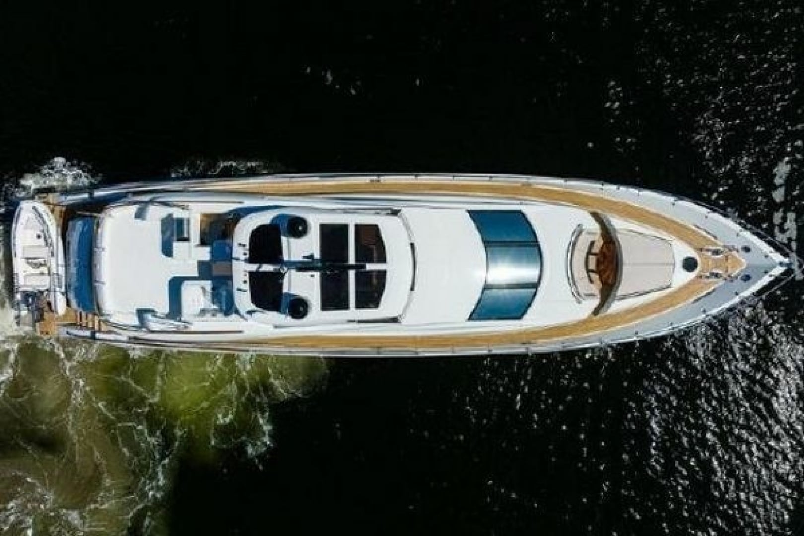 2012 Lazzara Yachts LSX 95 Flybridge - photo 2