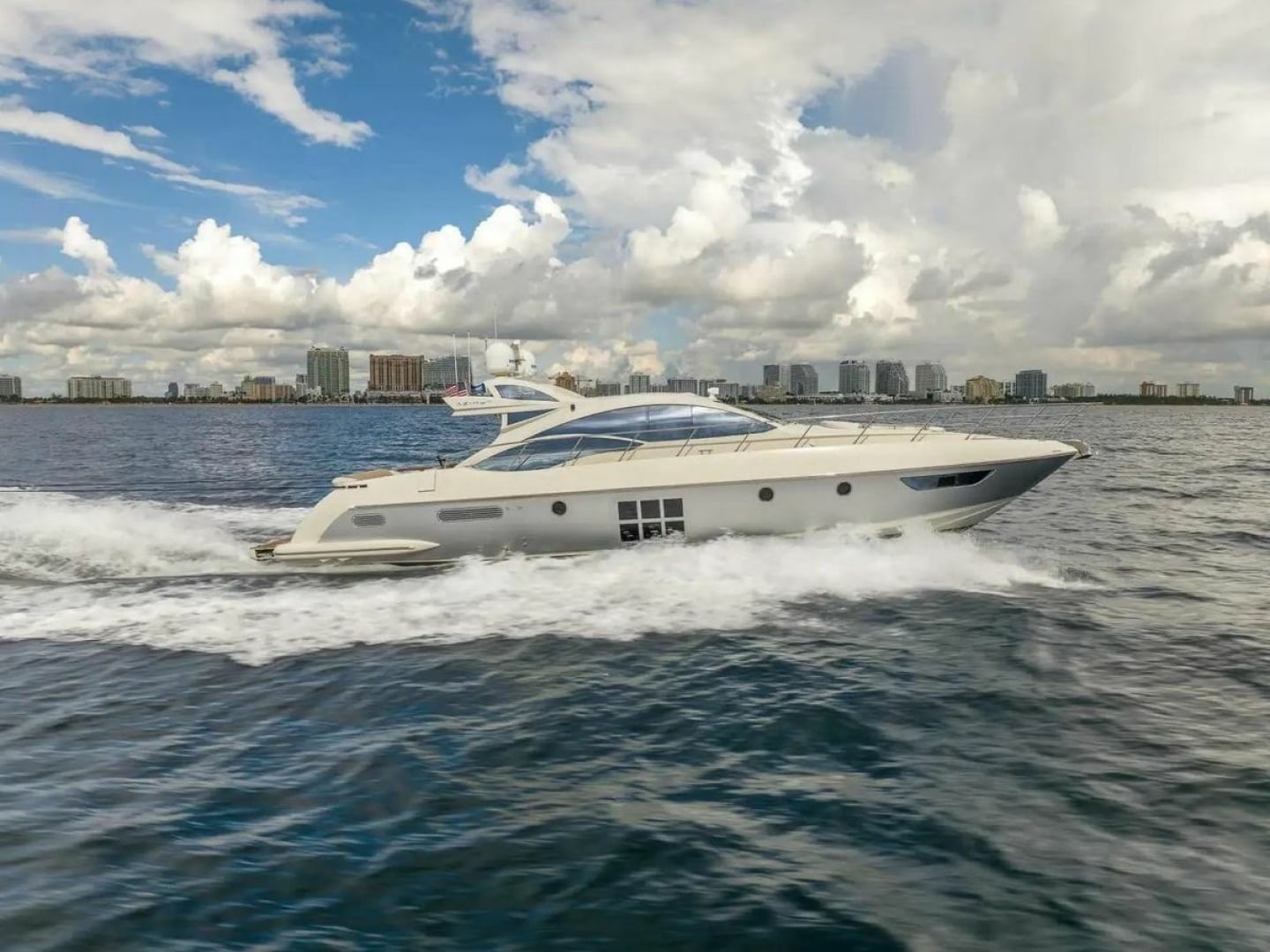 2008 Azimut 62S - photo 2