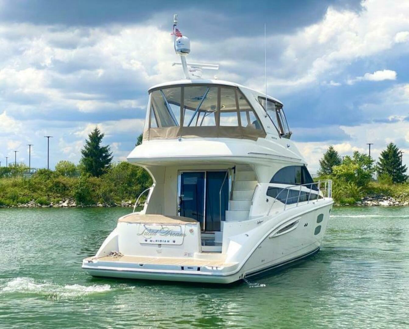 2014 Meridian 441 Sedan "Lucid Dream" - photo 3