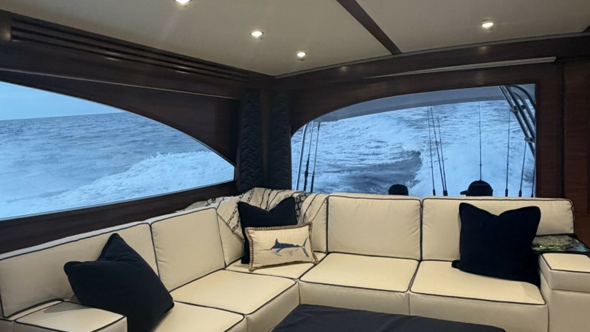 2024 Viking 64 Convertible "Southern Grace" - photo 3
