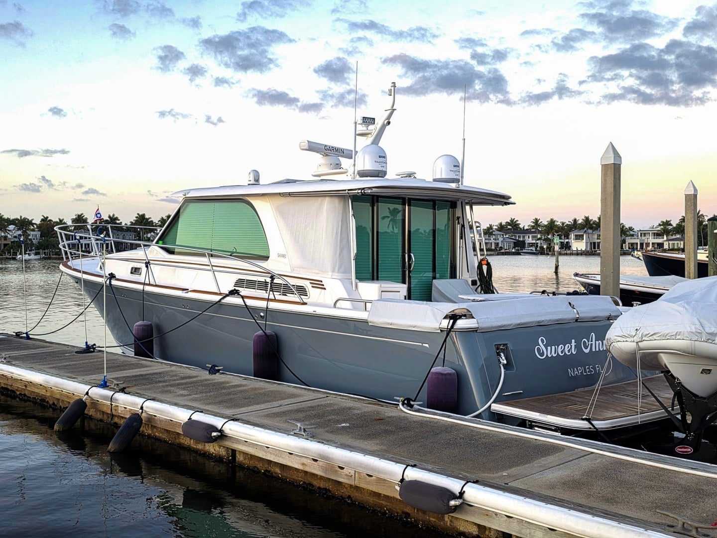 2025 Sabre 43 Salon Express - photo 2