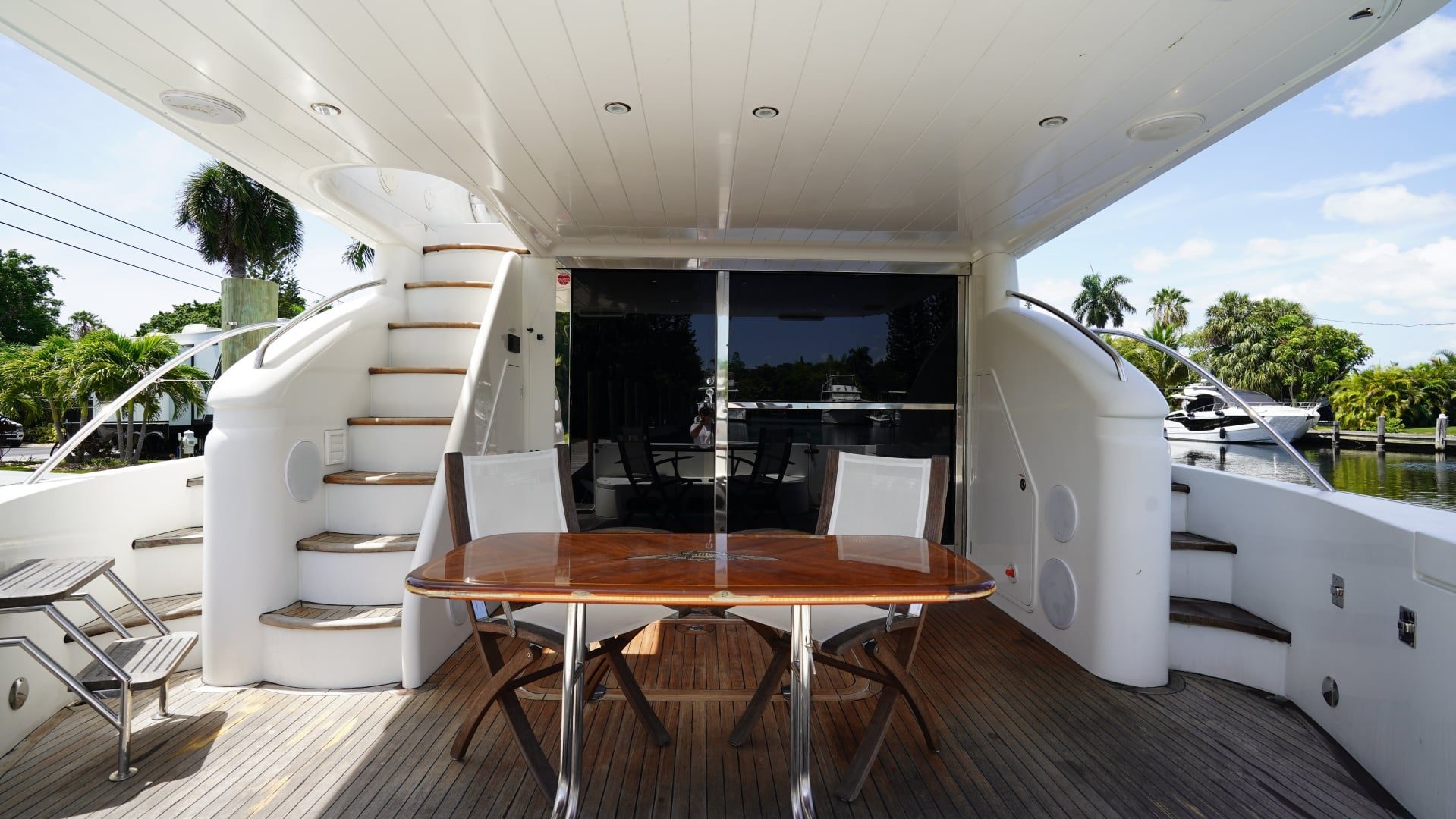 1999 Princess FLYBRIDGE "SILVER LININGS" - photo 2