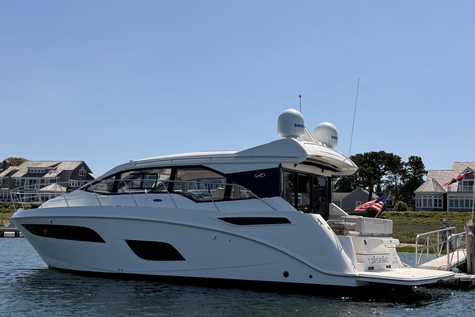 2017 Sea Ray 460 Sundancer "Today's Reward" - photo 2