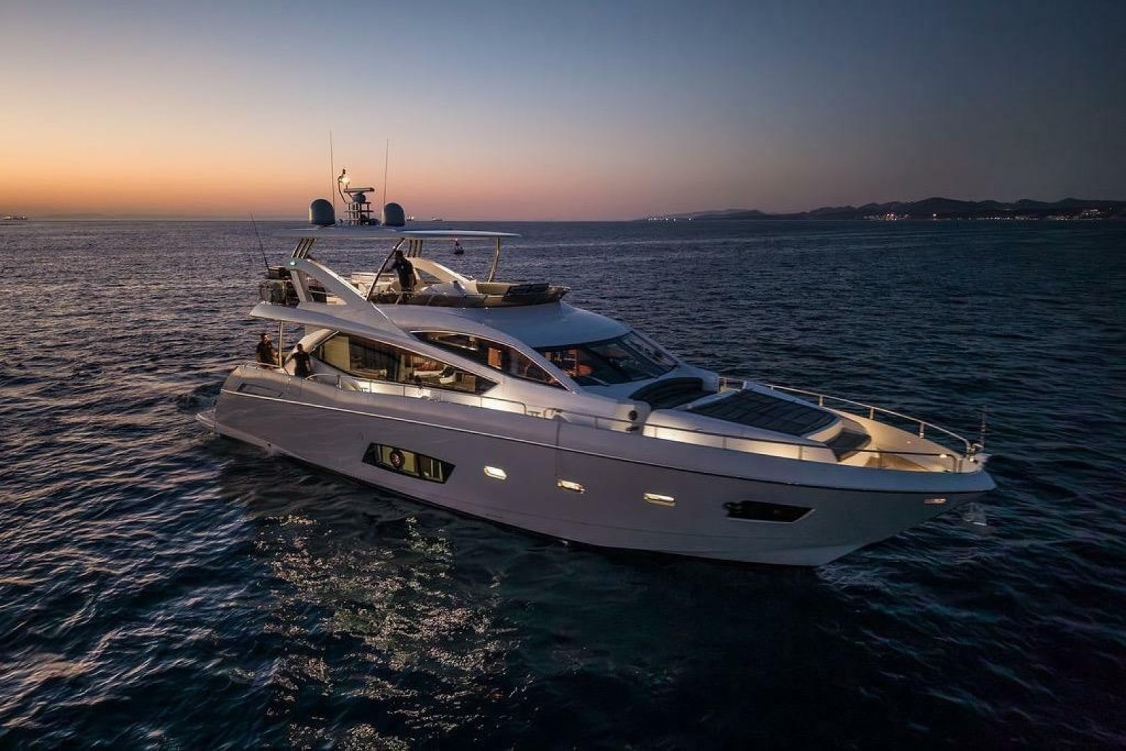 2012 Sunseeker Manhattan 73 "OHANA" - photo 2