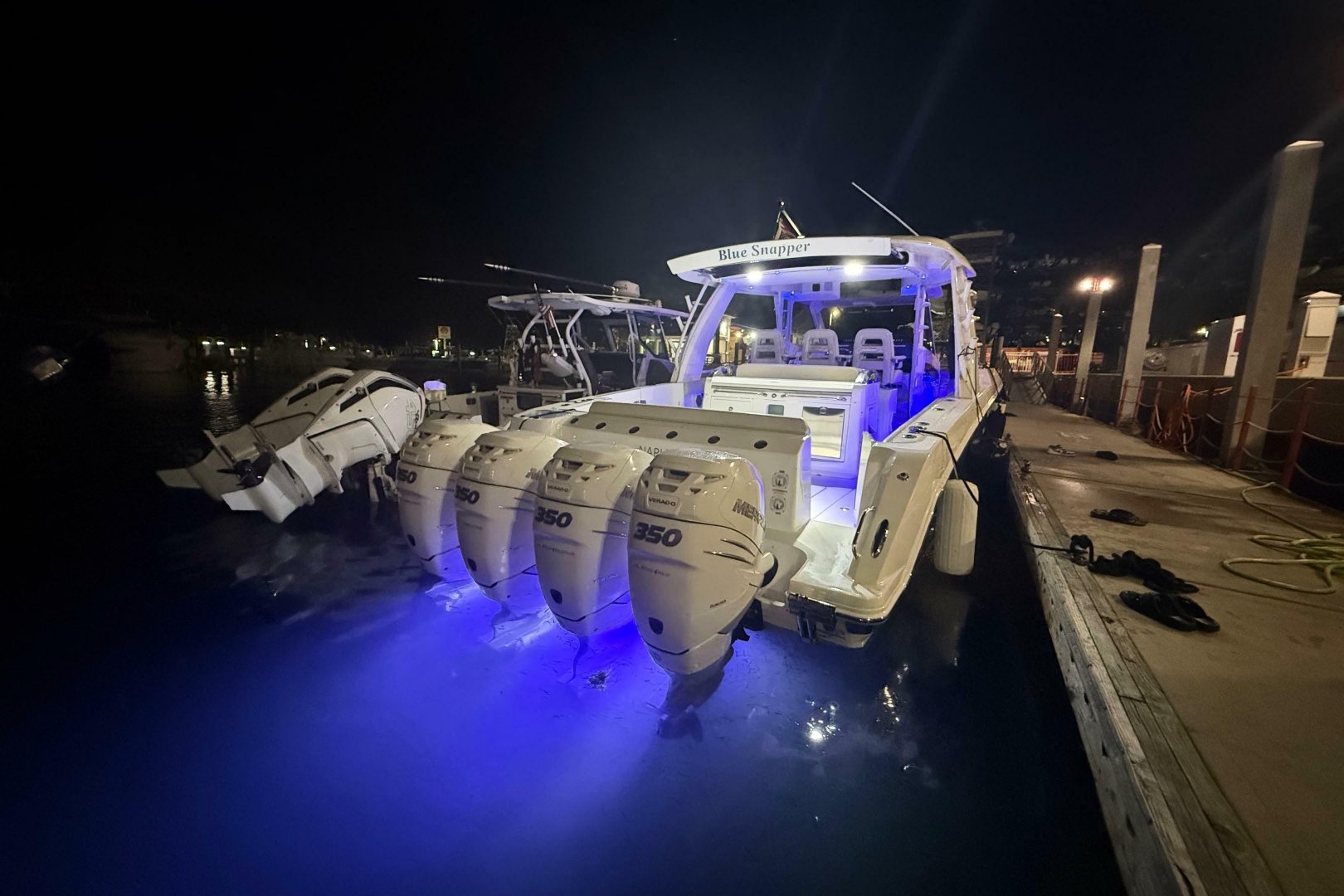2017 Boston Whaler 420 Outrage - photo 1
