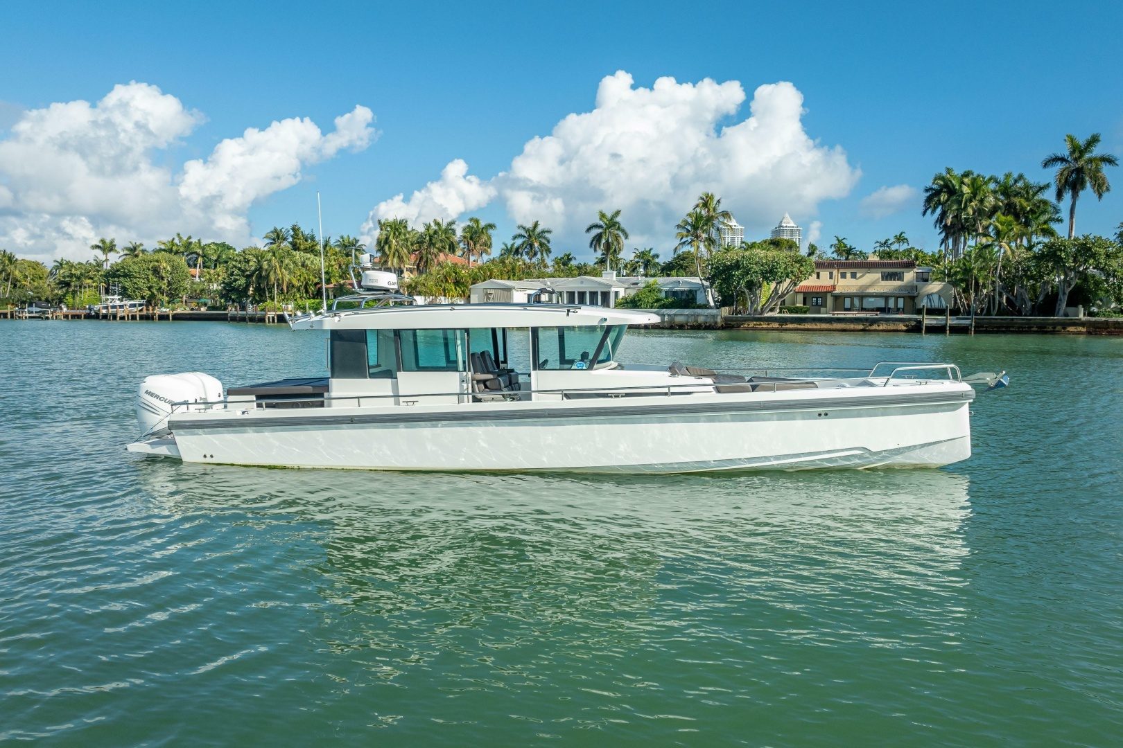 2018 Axopar 37 XC Cross Cabin - photo 3