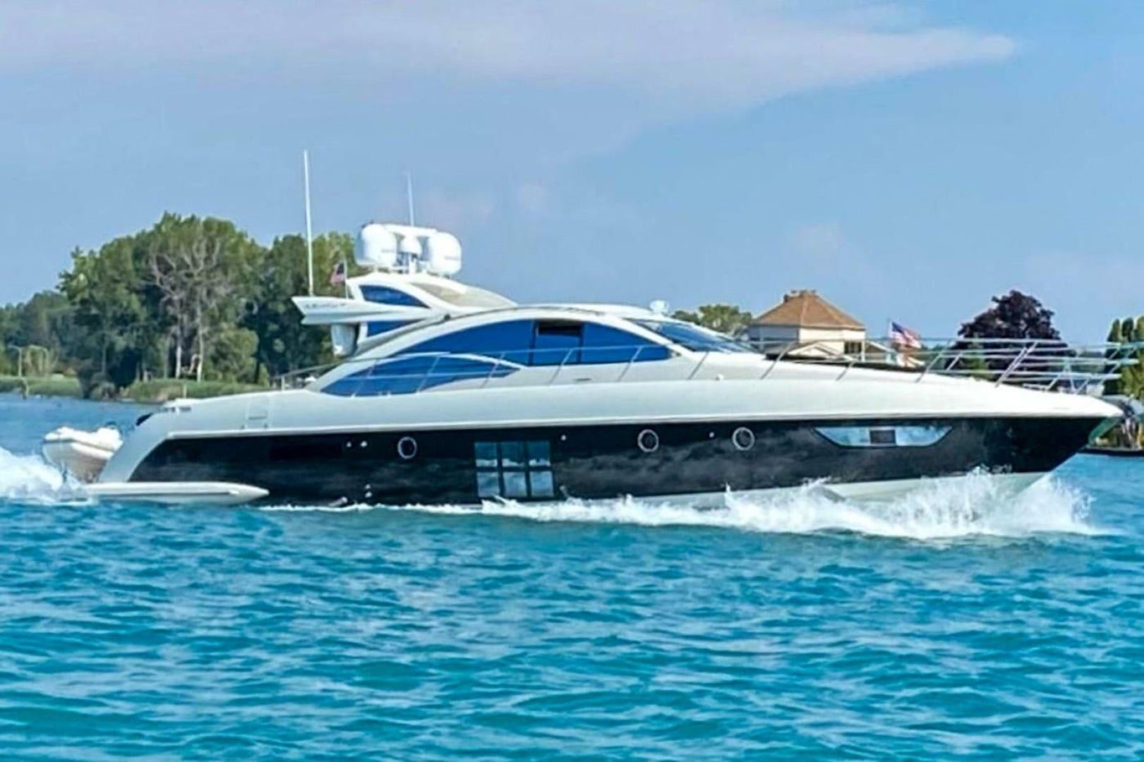 2010 Azimut 62S - photo 1