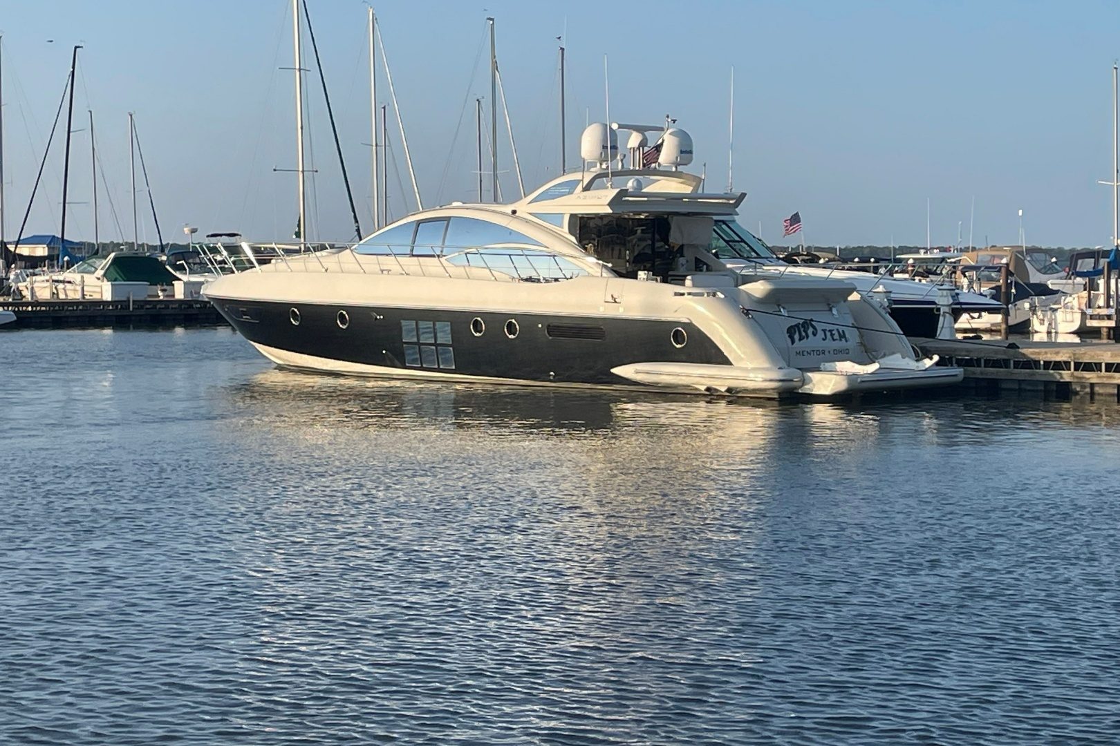 2010 Azimut 62S - photo 1