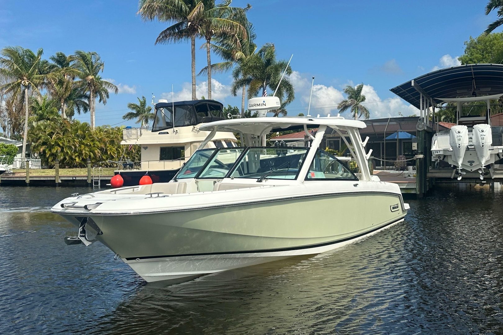 2018 Boston Whaler 320 Vantage - photo 2