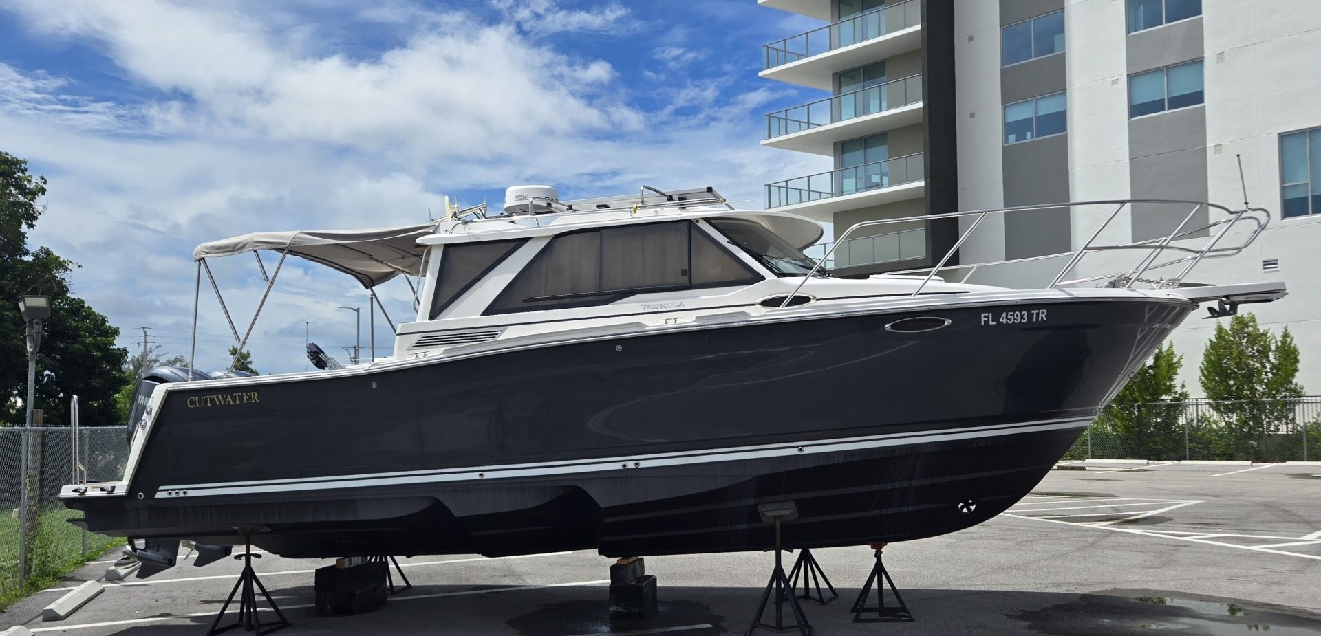 2023 Cutwater C-288 Coupe - photo 3