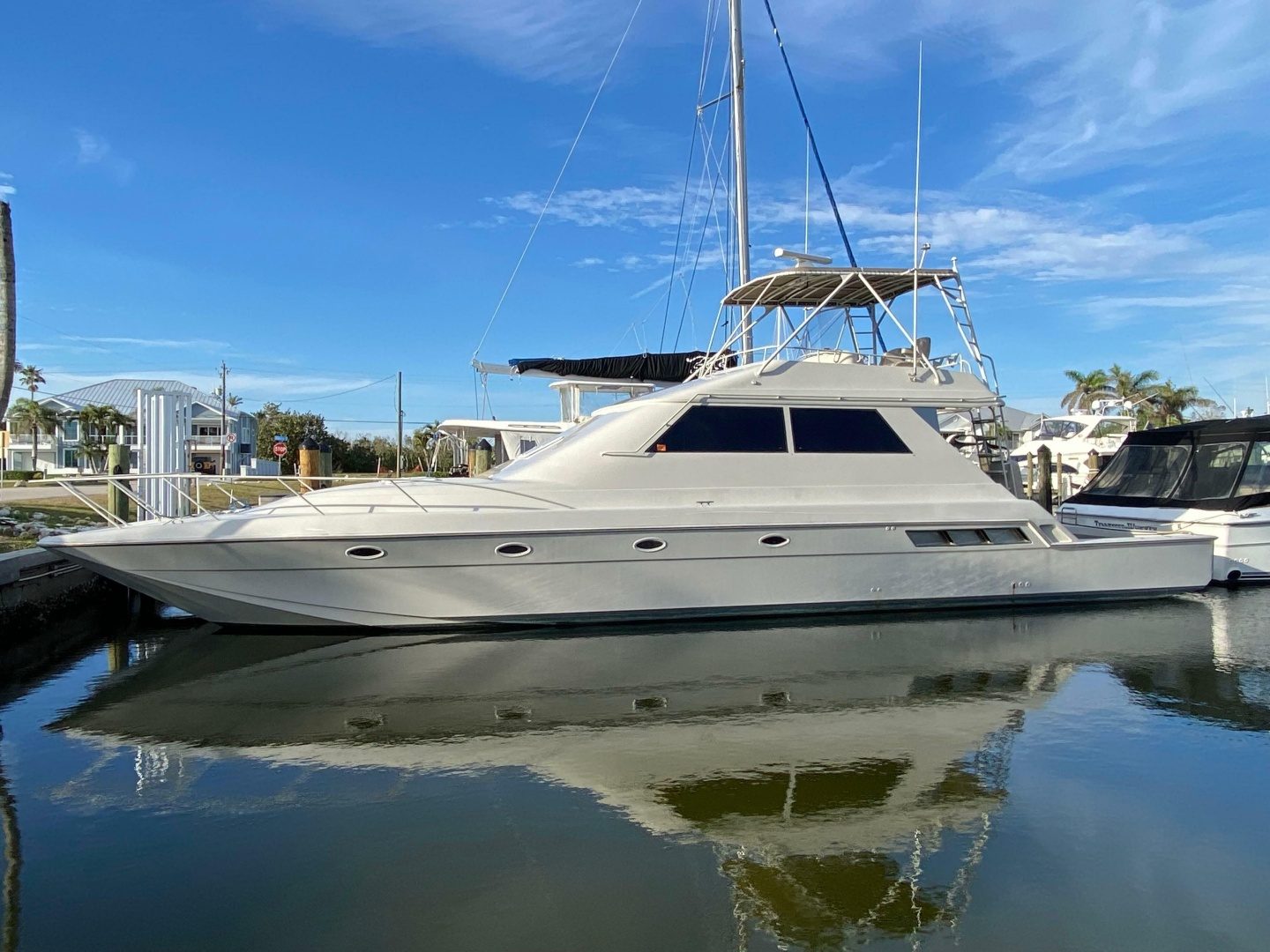 1995 Mares 58 Power Cat - photo 2