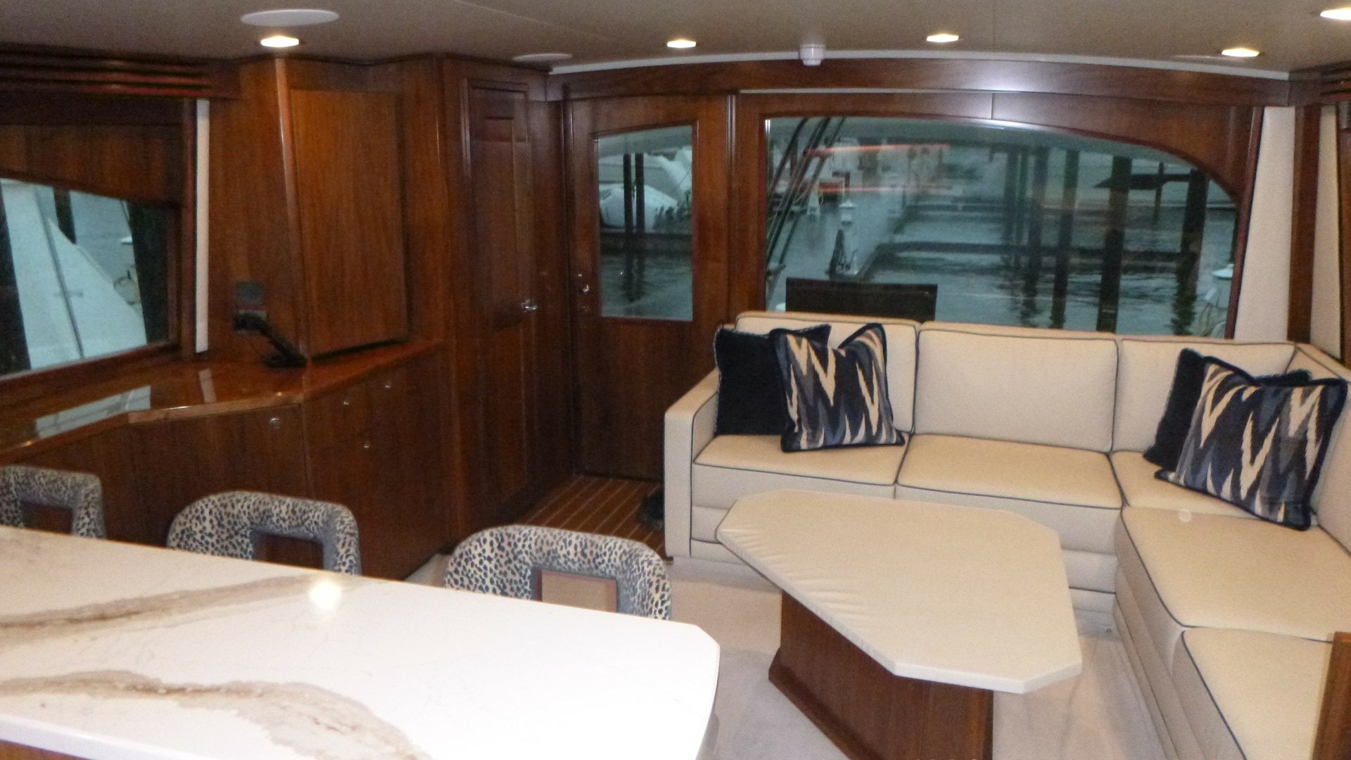2022 Viking 68 Convertible "Tax Man" - photo 2