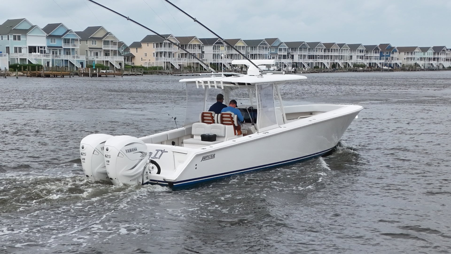 2020 Jupiter 38 HFS "Flooring It" - photo 2