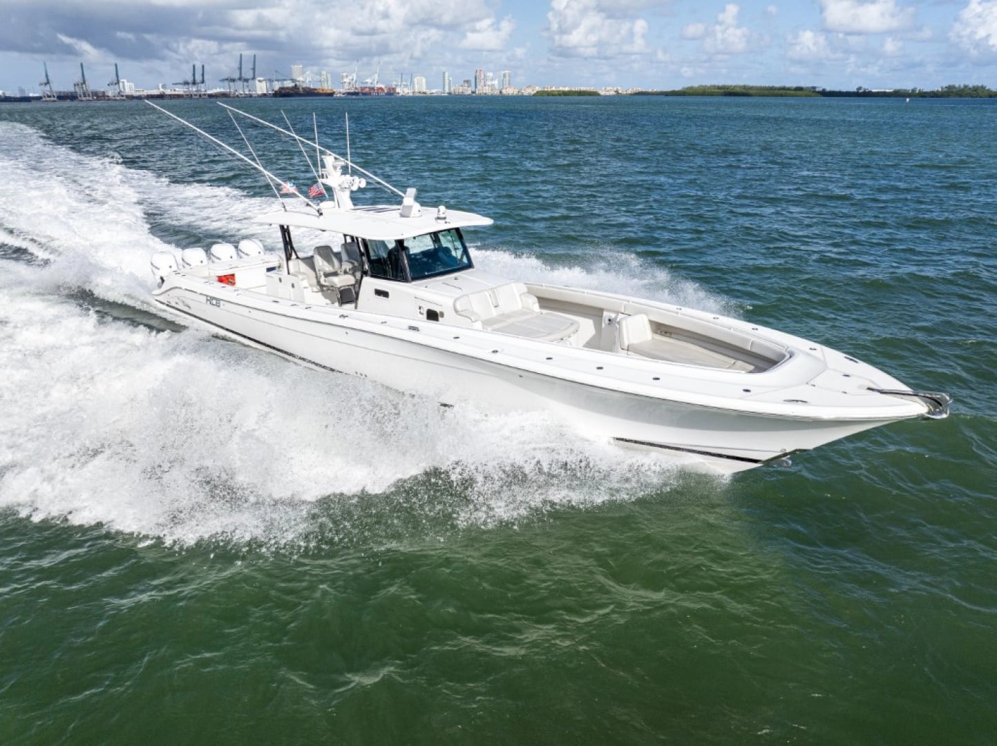 2017 HCB 53 Suenos RXV - photo 2