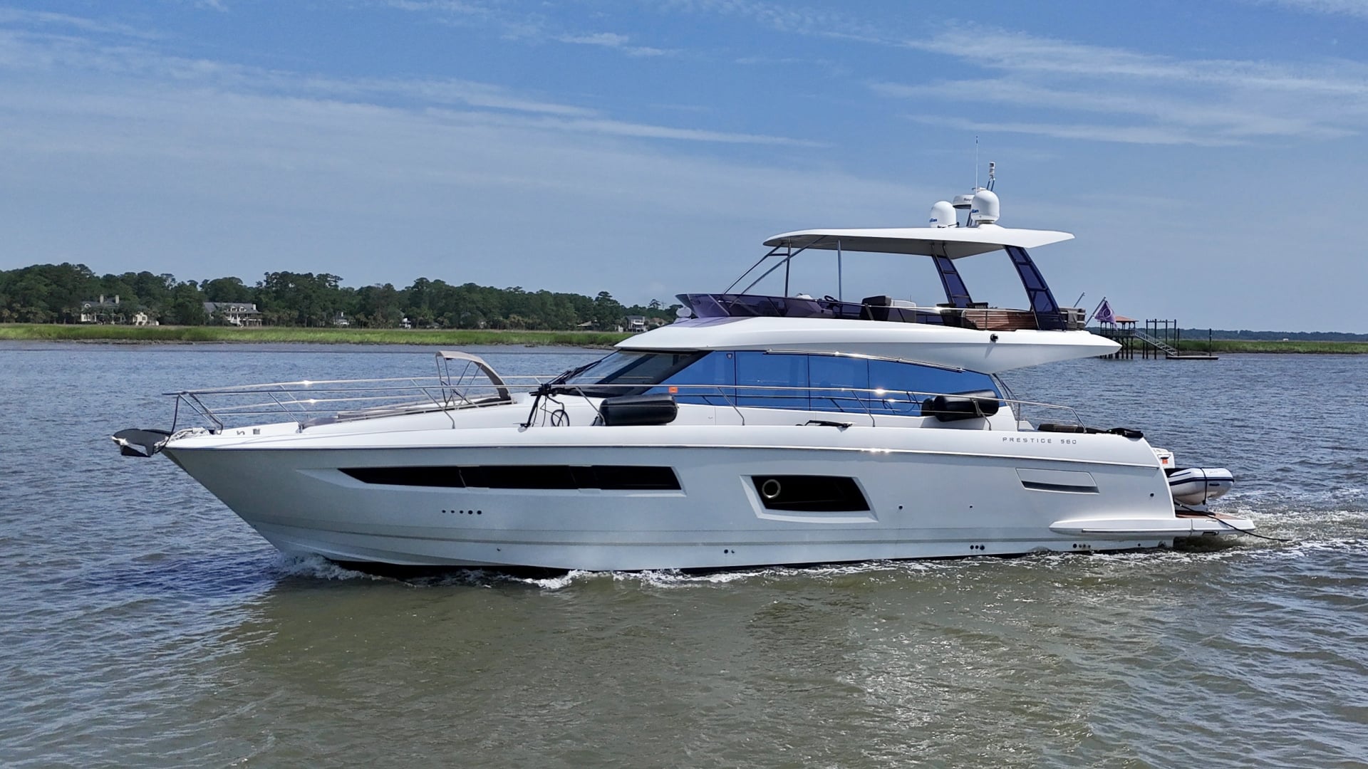 2017 Prestige 560 Fly - photo 2