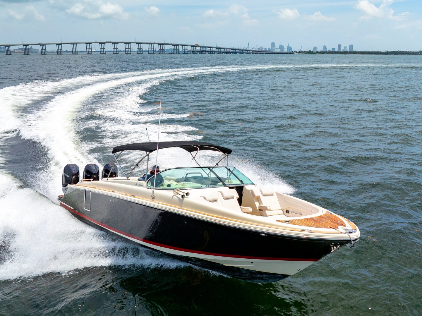 2023 Chris-Craft Launch 35 GT - photo 2