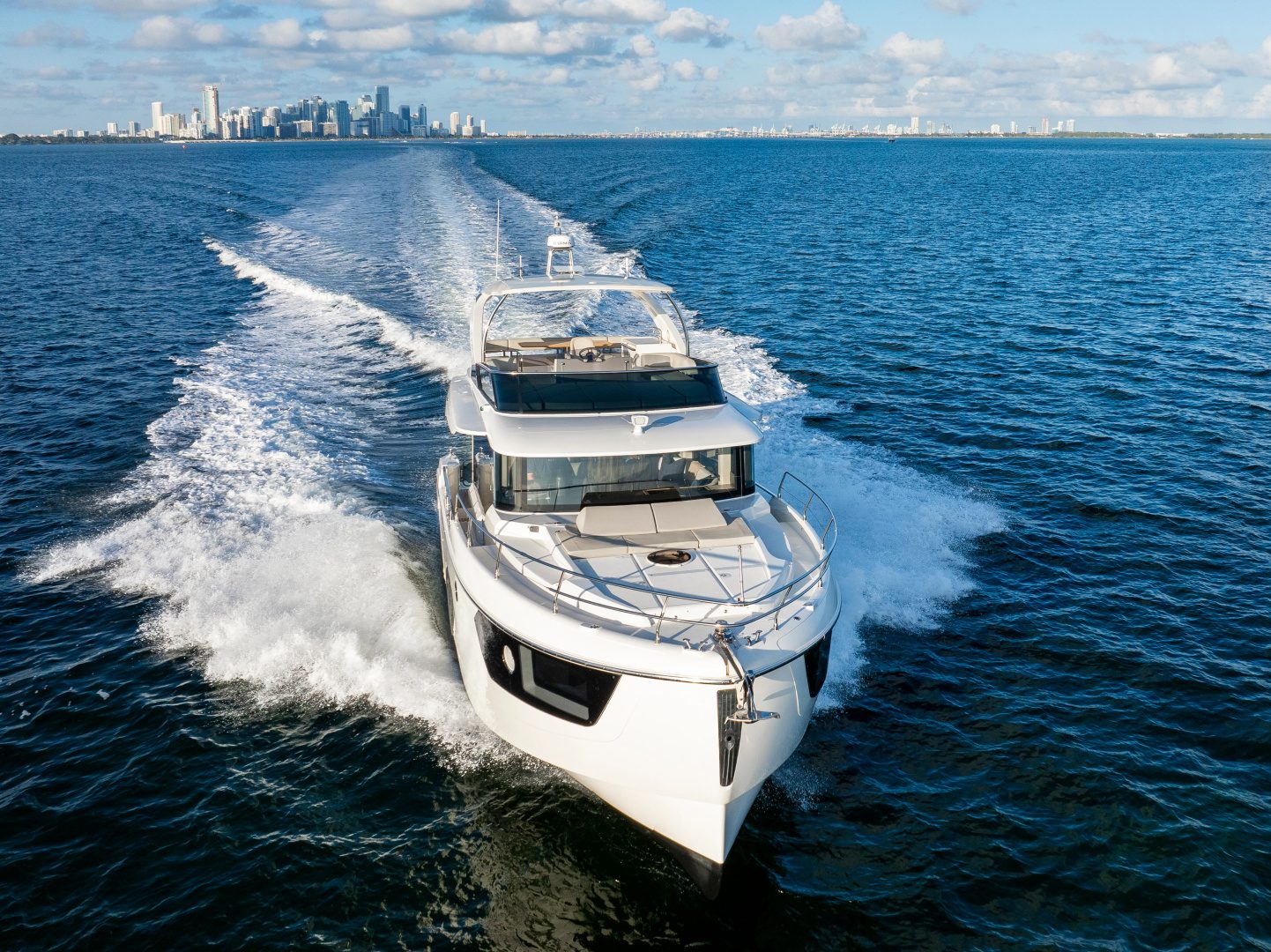 2021 Absolute Navetta 48 - photo 2
