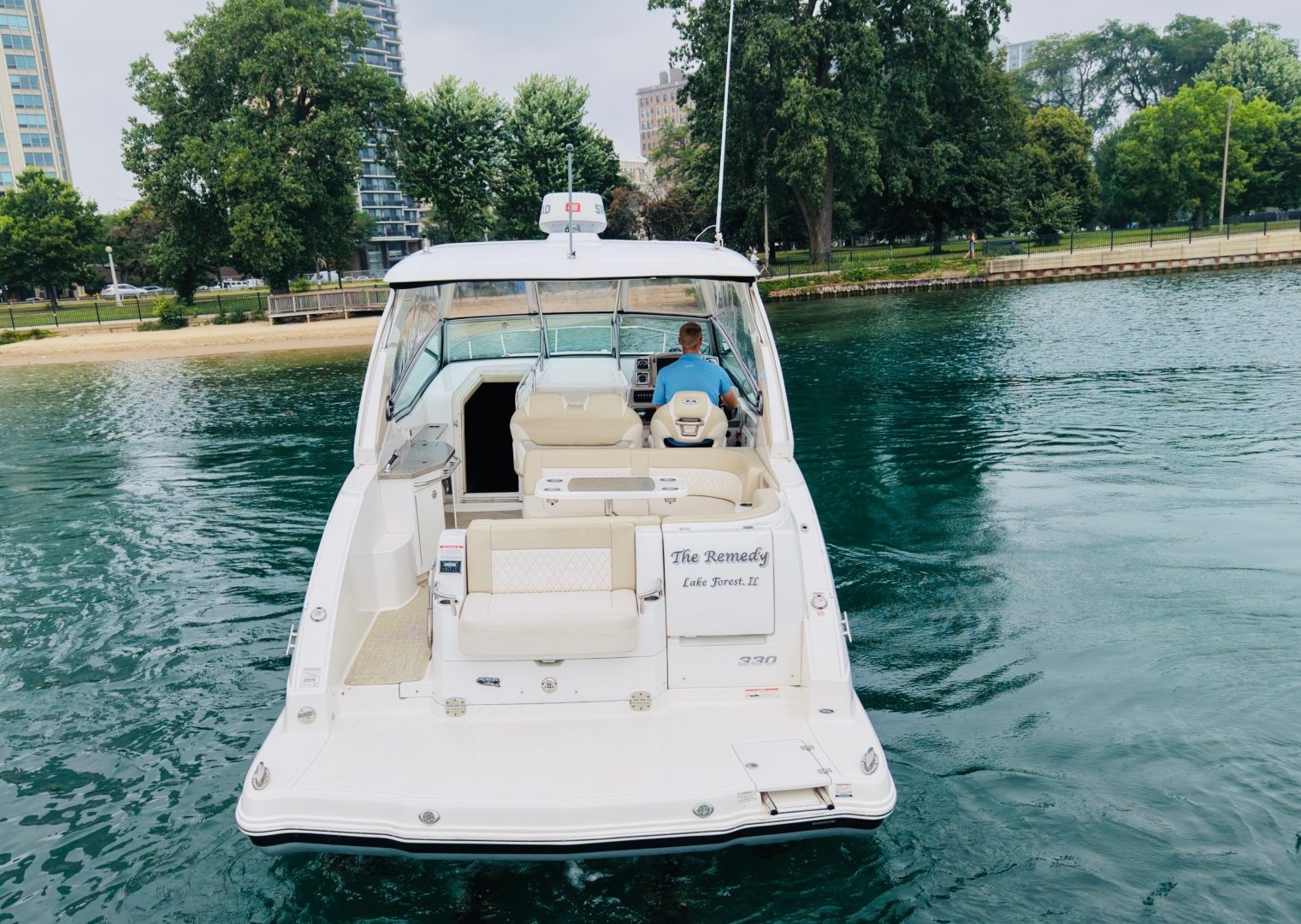 2018 Chaparral 330 Signature "The Remedy" - photo 2