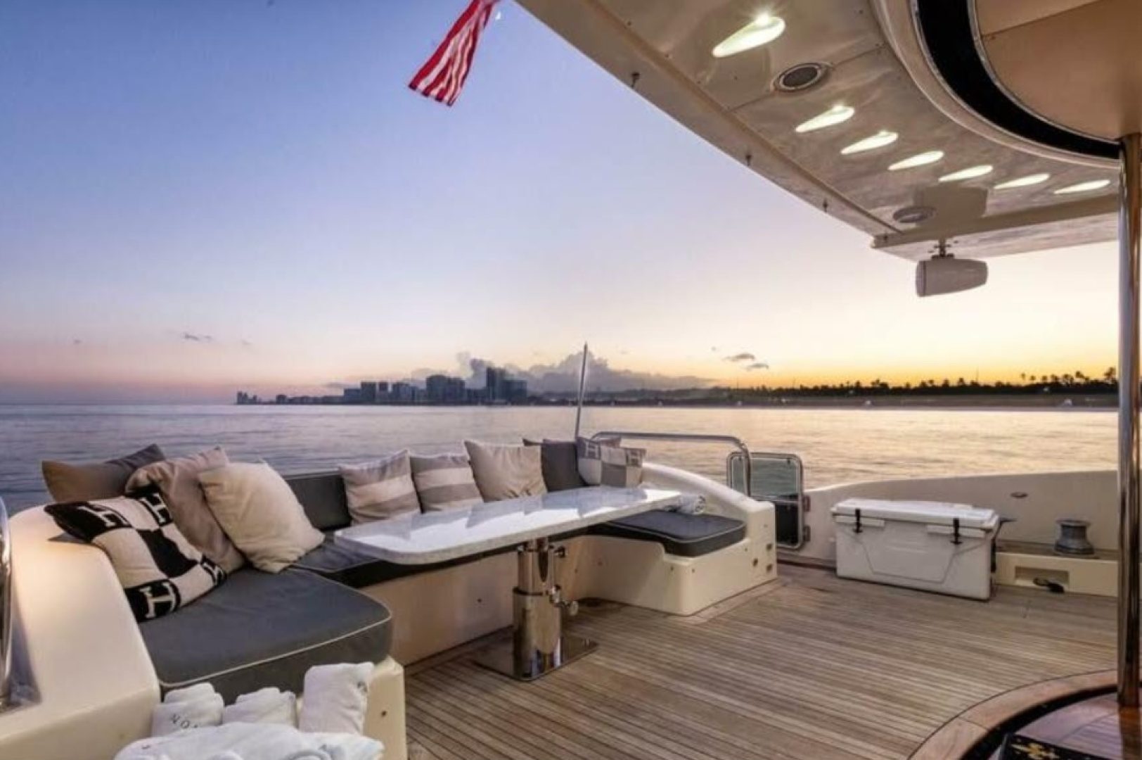 2010 Azimut 100 Leonardo - photo 2