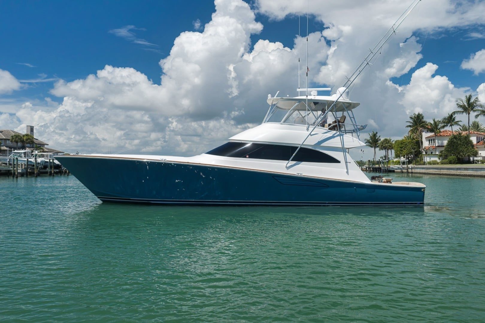 2017 Viking 62 Convertible "Irene" - photo 3