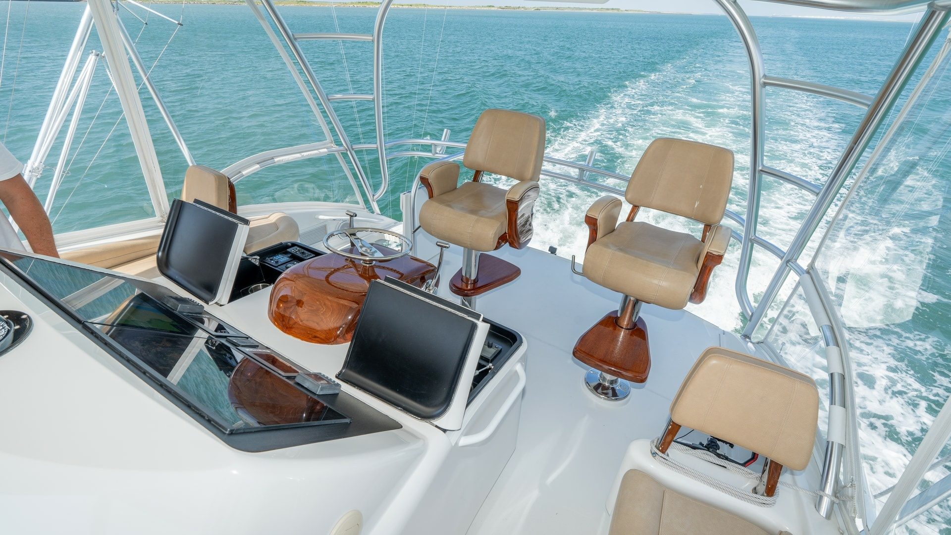 2017 Viking 55 Convertible "Marilee" - photo 2