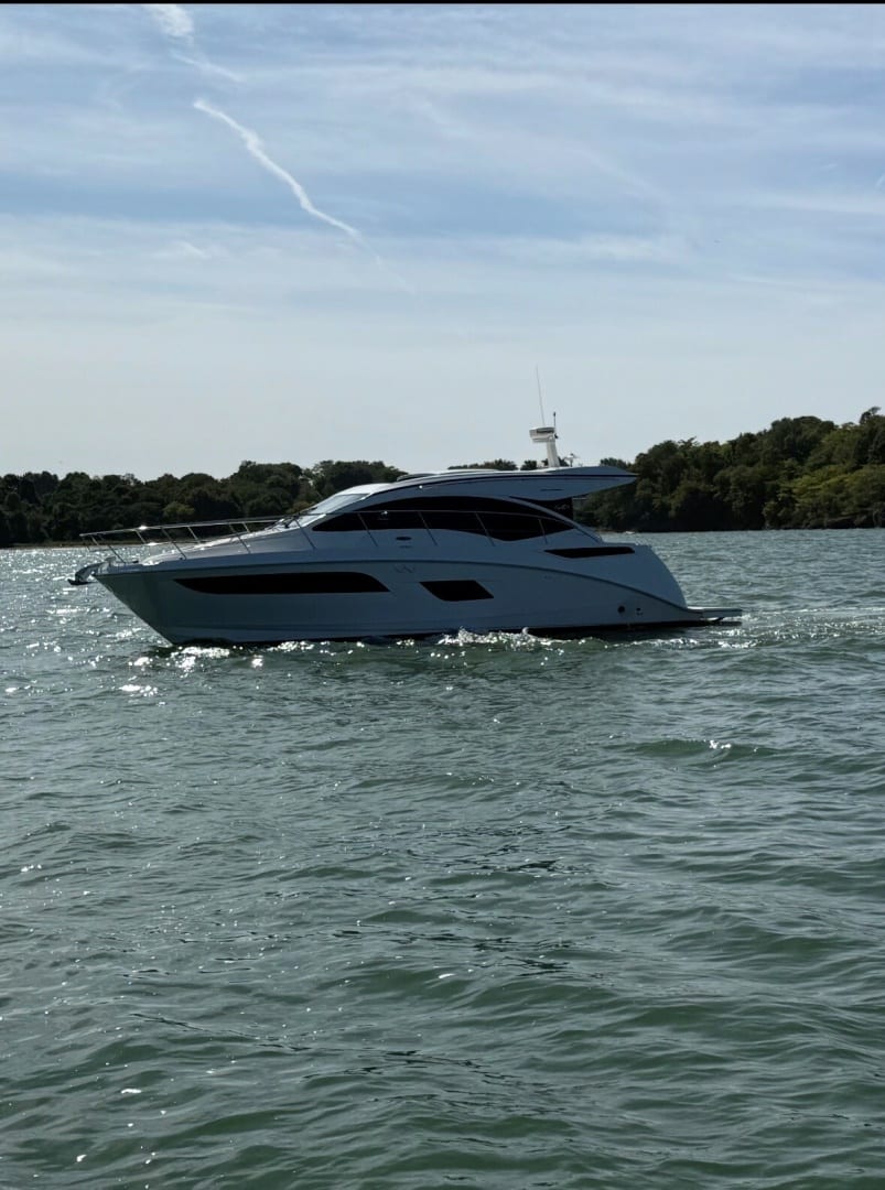 2017 Sea Ray 400 Sundancer "ANG ARI" - photo 1