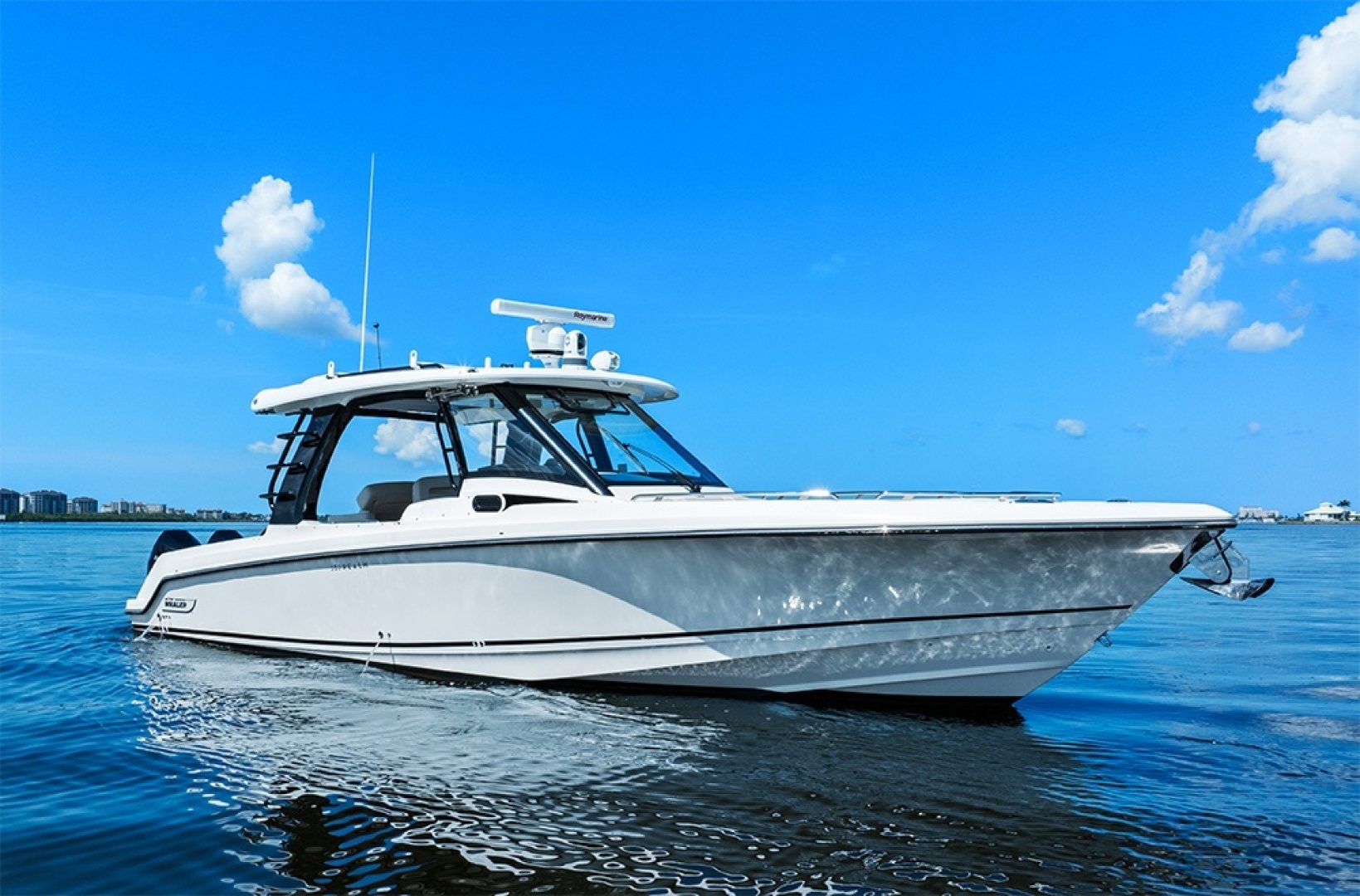 2023 Boston Whaler 350 Realm "UNPLUGGED" - photo 3