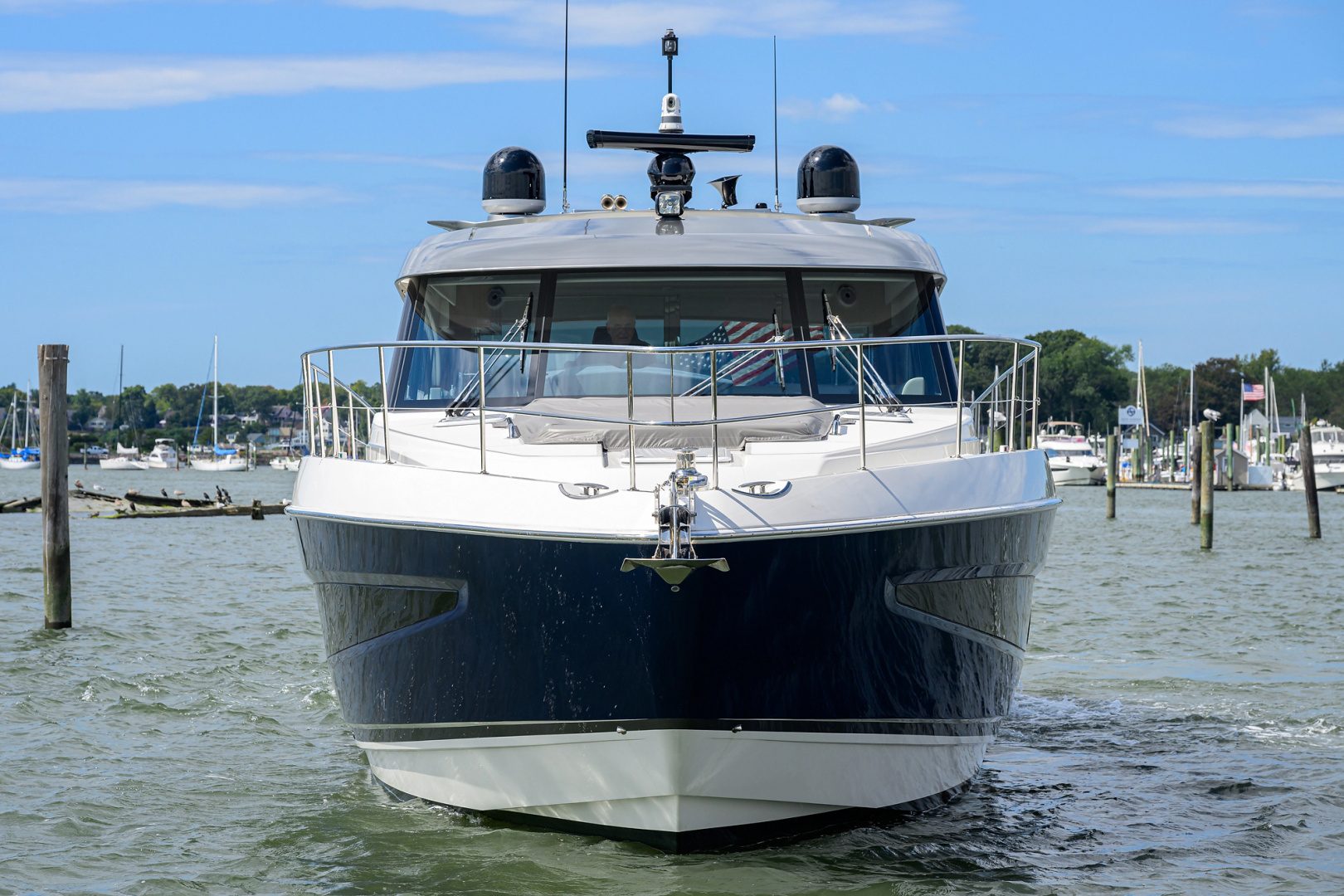 2023 Riviera 5400 Sport Yacht - photo 3