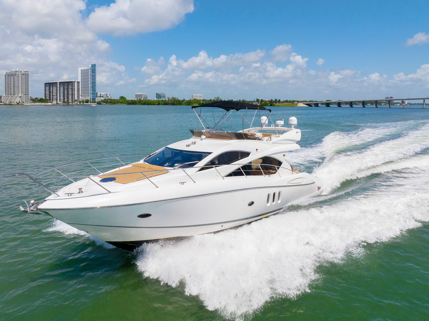 2011 Sunseeker Manhattan 52 - photo 2