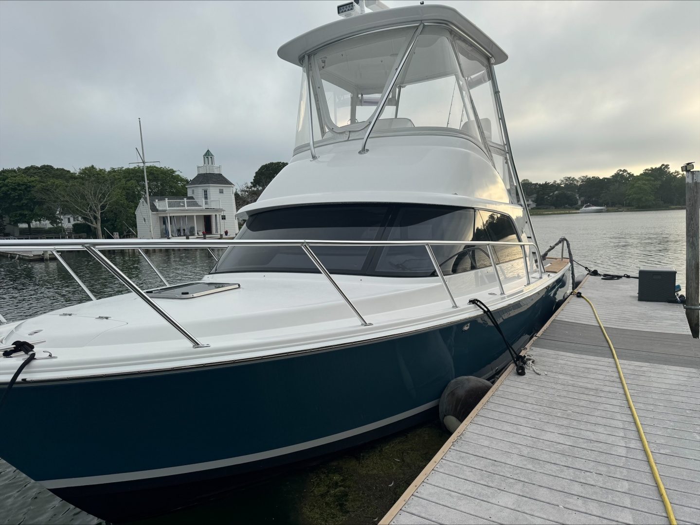 2021 Bertram 35 Flybridge - photo 3
