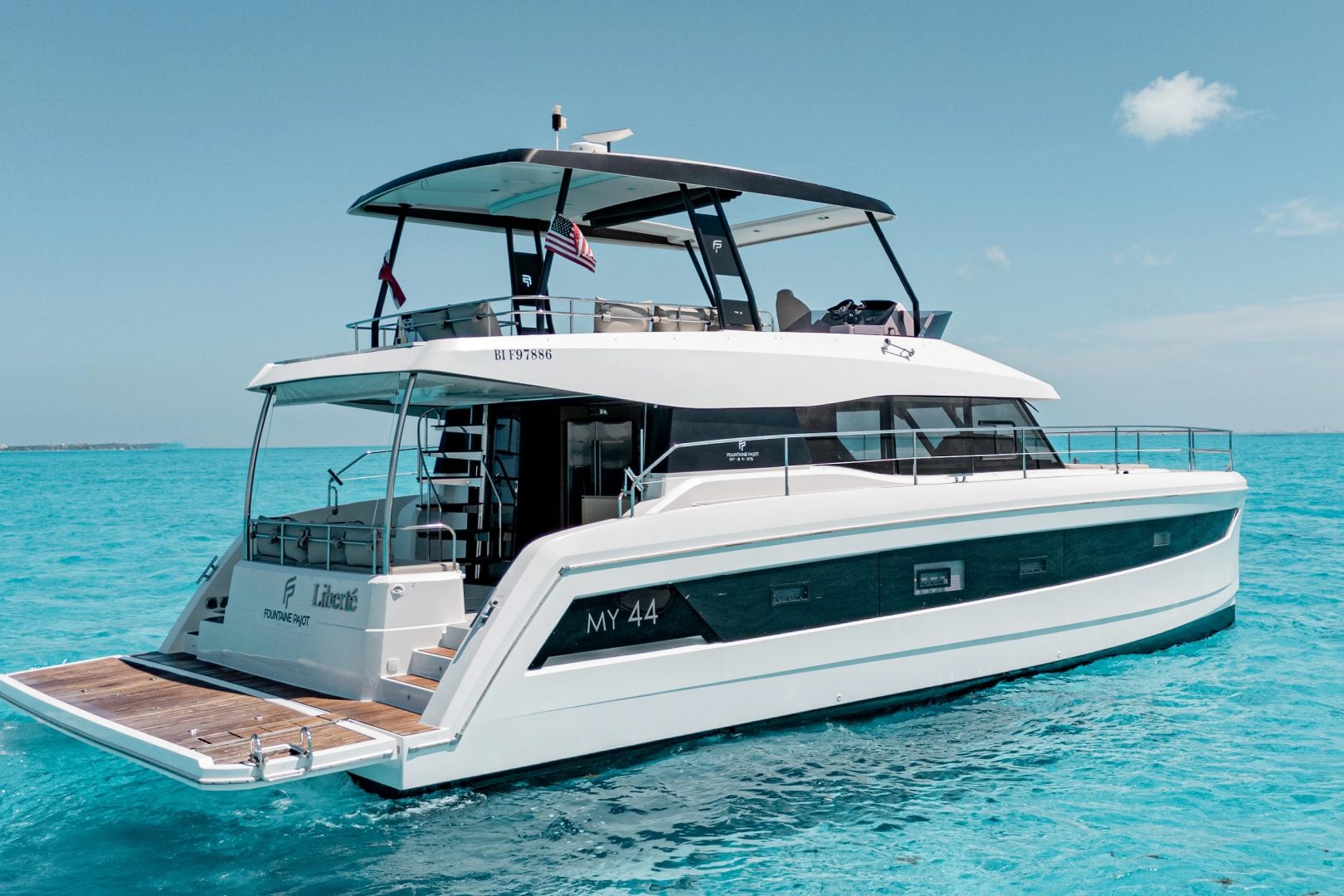 2020 Fountaine Pajot MY6 "Libert'e" - photo 3