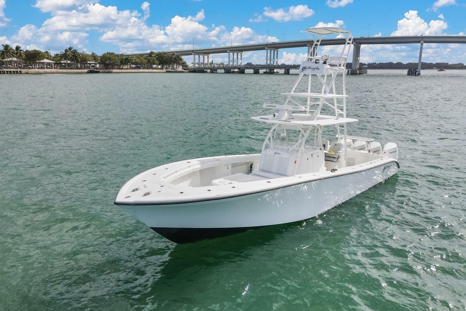 2015 Yellowfin 39 Offshore "Turn n Burn" - photo 1