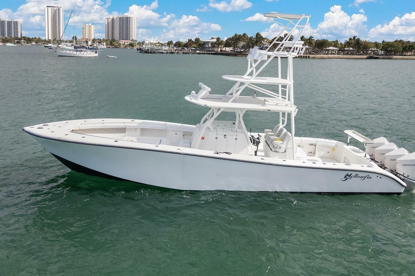 2015 Yellowfin 39 Offshore "Turn n Burn" - photo 2