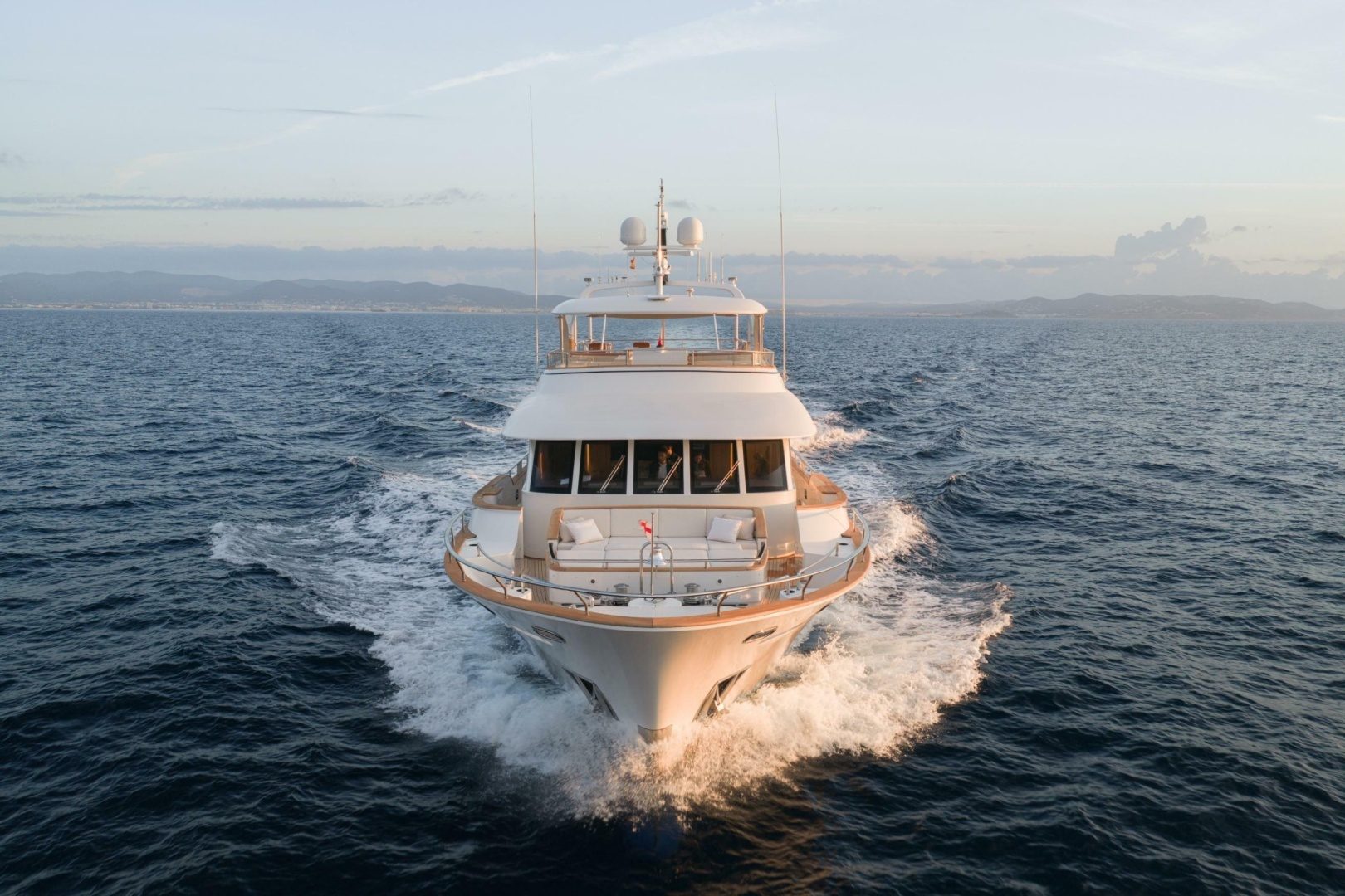 2019 Cerri Cantieri Navali Custom 31 Hybrid "VANADIS" - photo 2