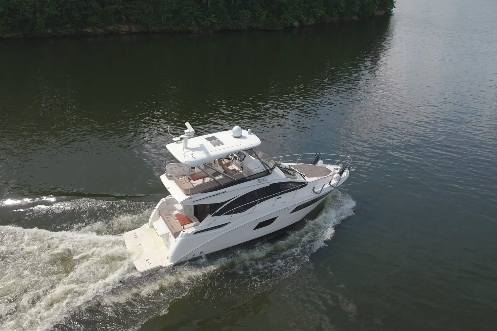 2017 Sea Ray Fly 400 "Liquor Life" - photo 3