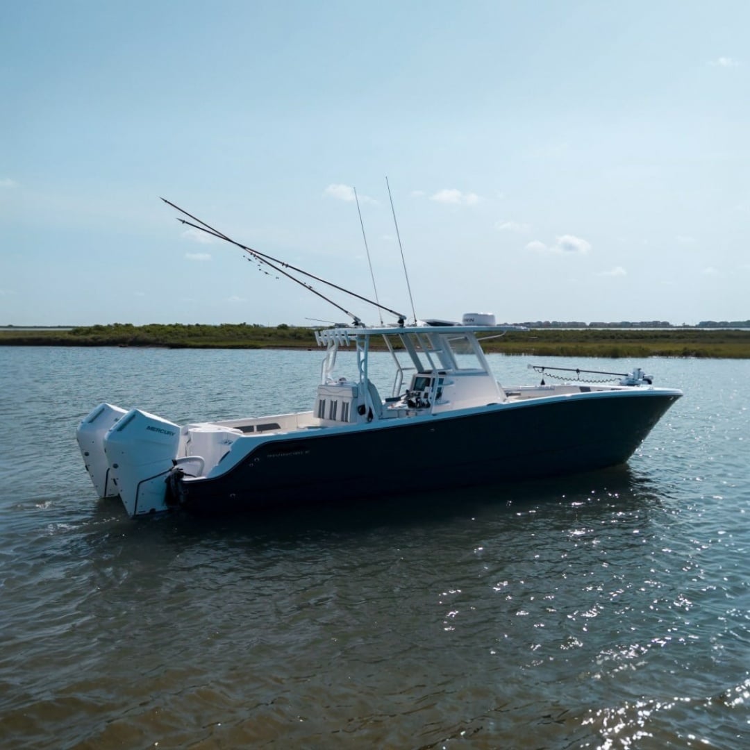 2024 Invincible 33 Catamaran "KUHL BREEZE" - photo 1