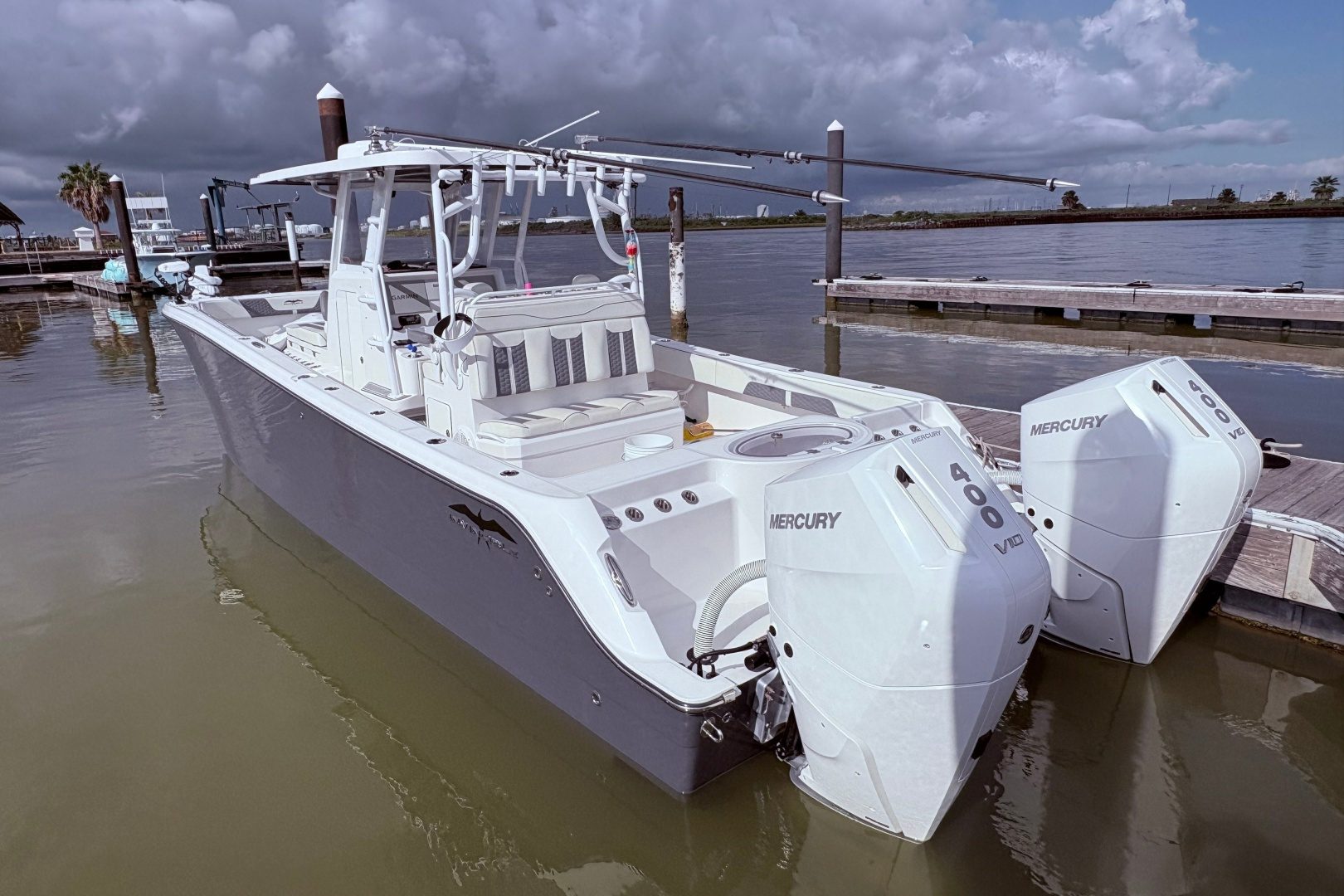 2024 Invincible 33 Catamaran "KUHL BREEZE" - photo 3
