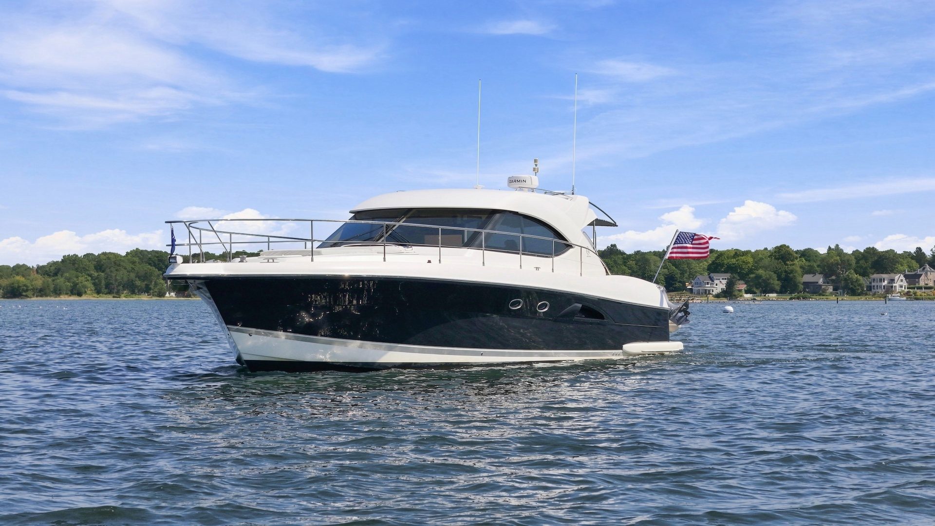 2009 Riviera 4700 Sport Yacht "Strider" - photo 3