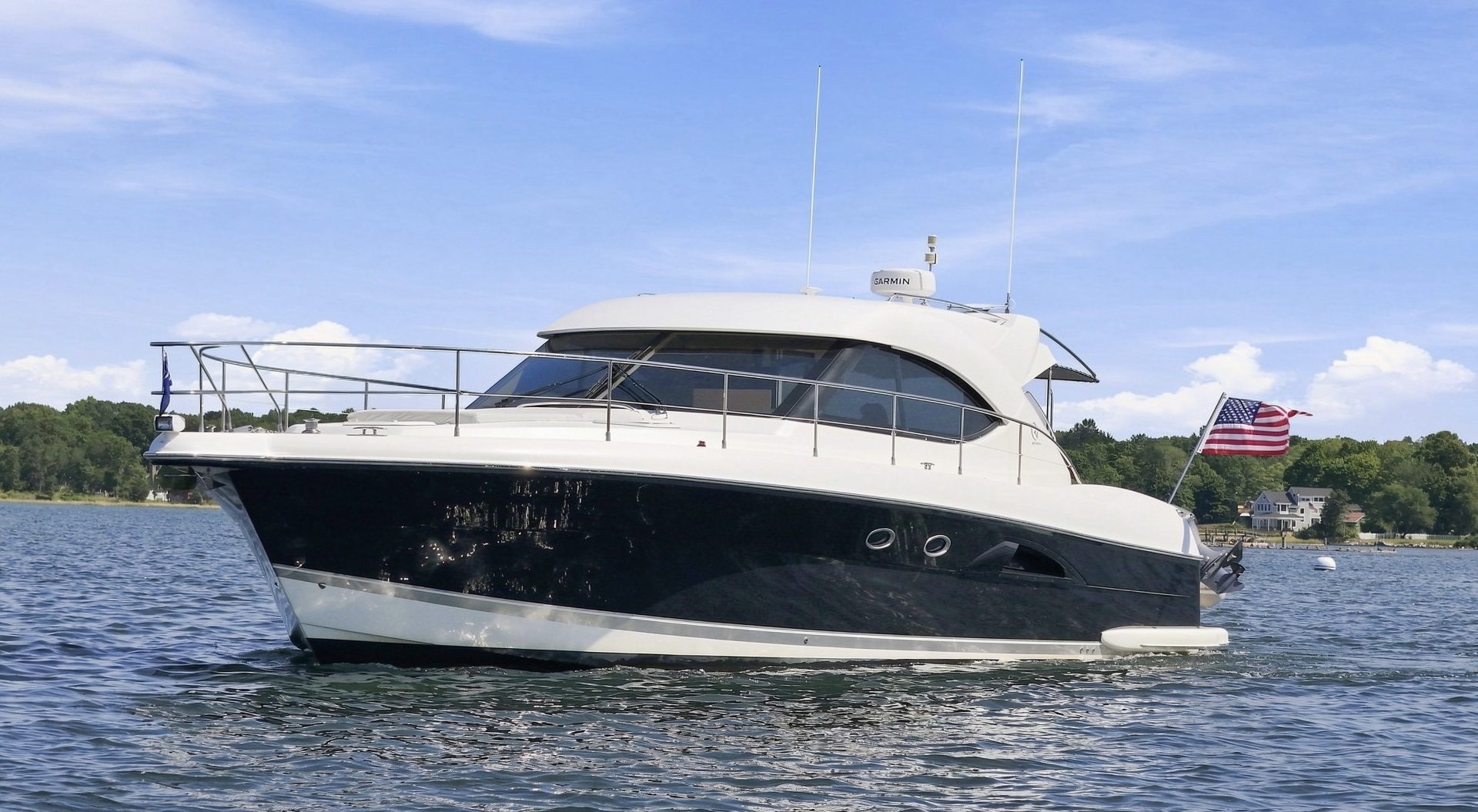 2009 Riviera 4700 Sport Yacht "Strider" - photo 3