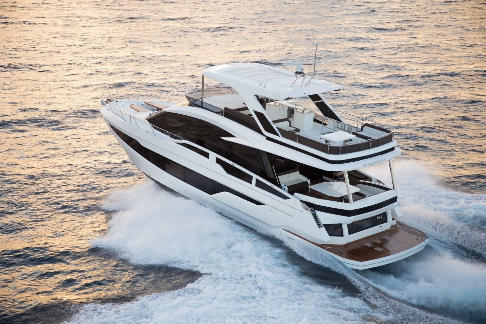 2024 Galeon 640 FLY - photo 2