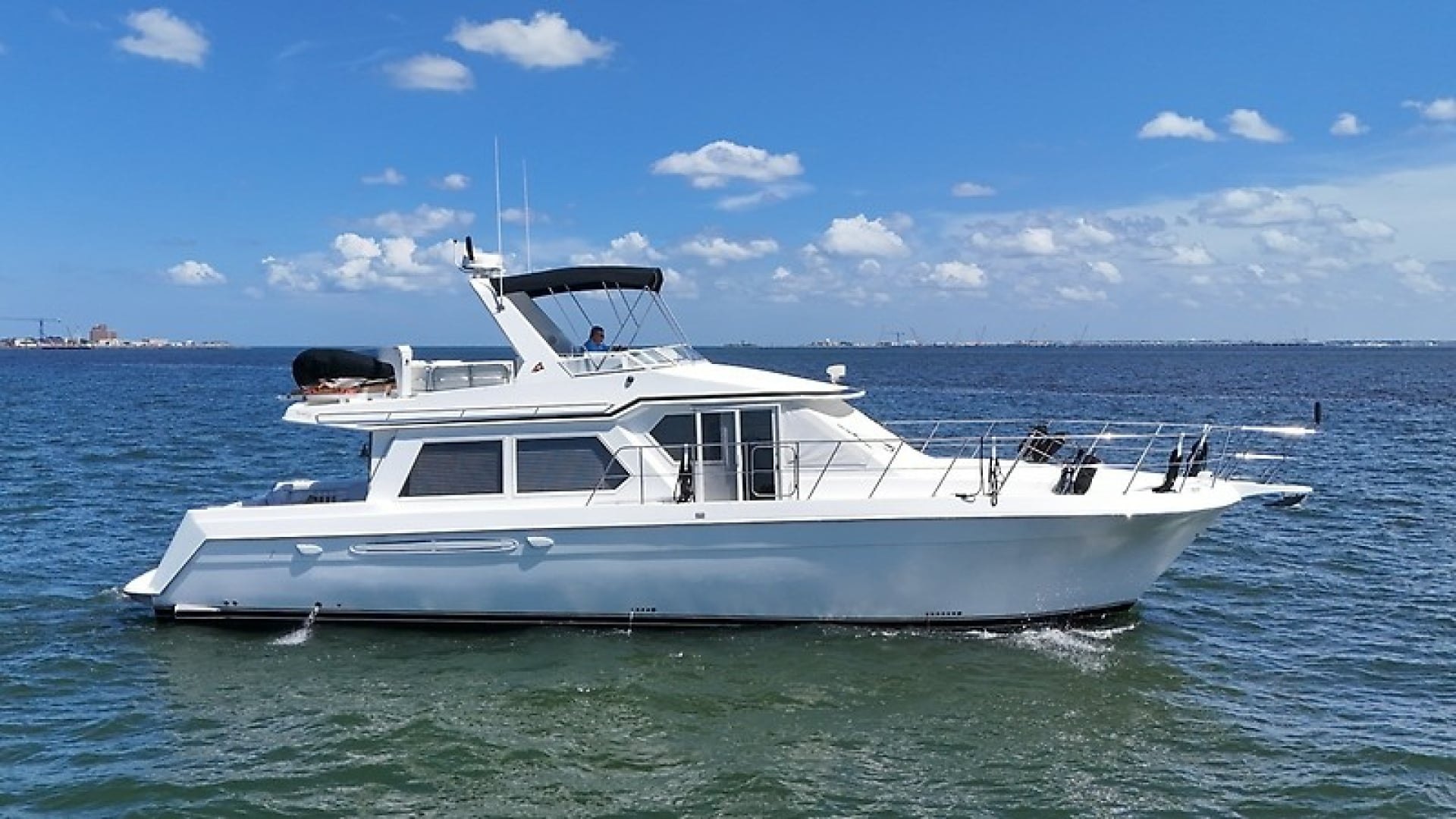 2001 Navigator 5300 Classic "Lady K" - photo 1